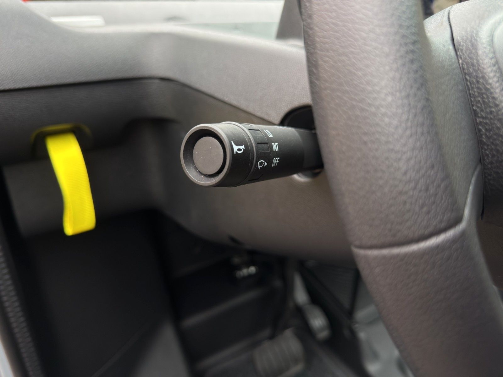 Fahrzeugabbildung Opel Rocks-e GS
