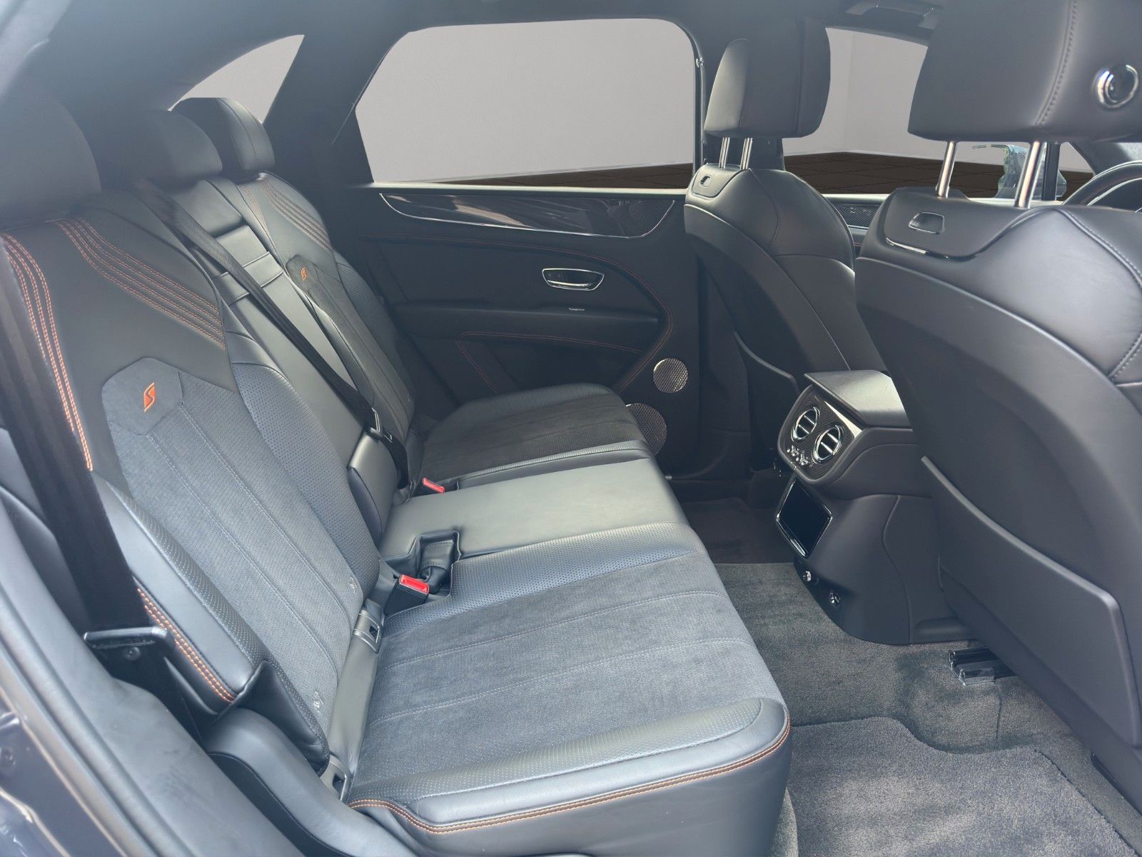 Fahrzeugabbildung Bentley Bentayga V8 S*Bentley Approved 05.27*AHK*