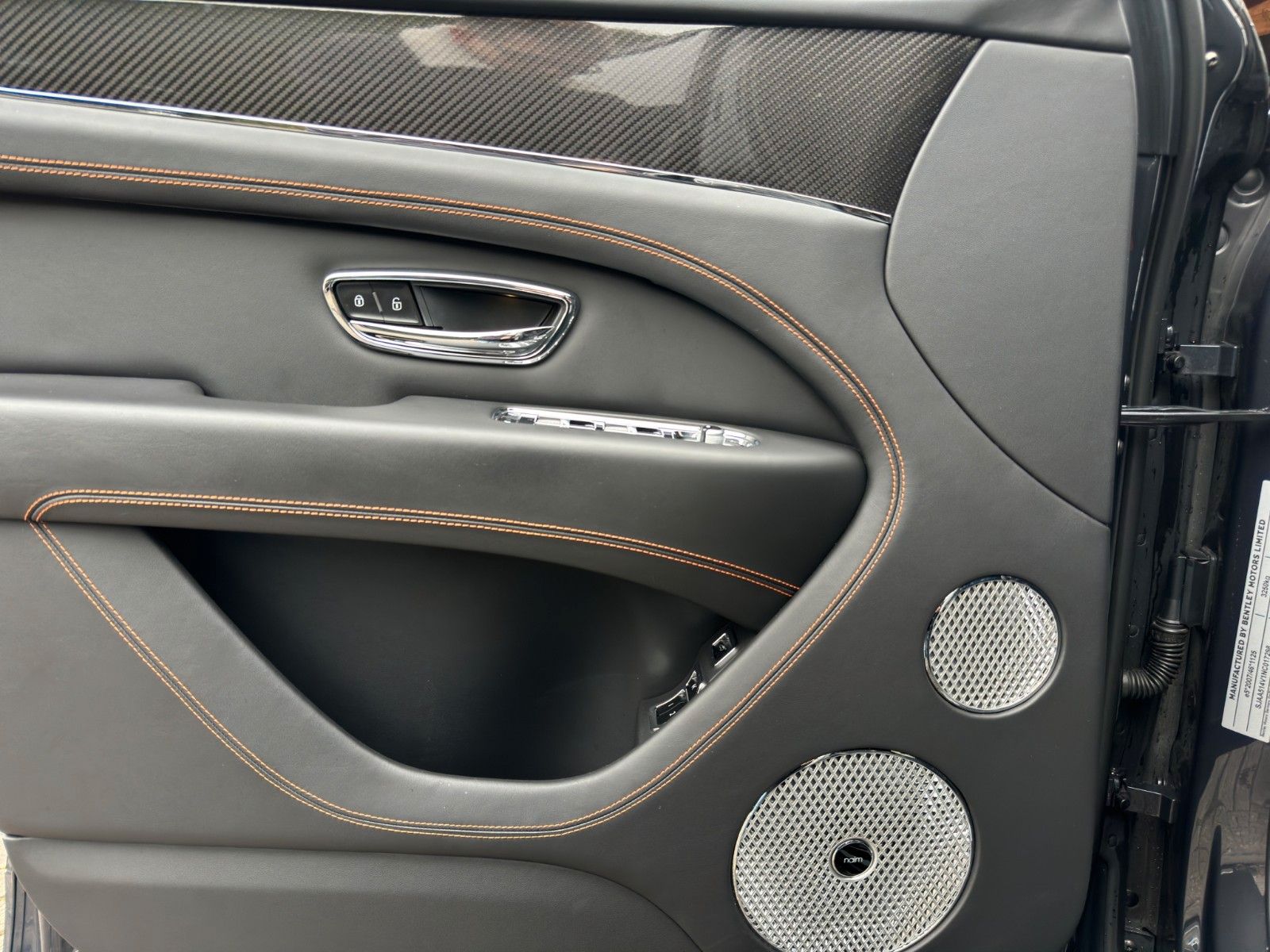 Fahrzeugabbildung Bentley Bentayga V8 S*Bentley Approved 05.27*AHK*