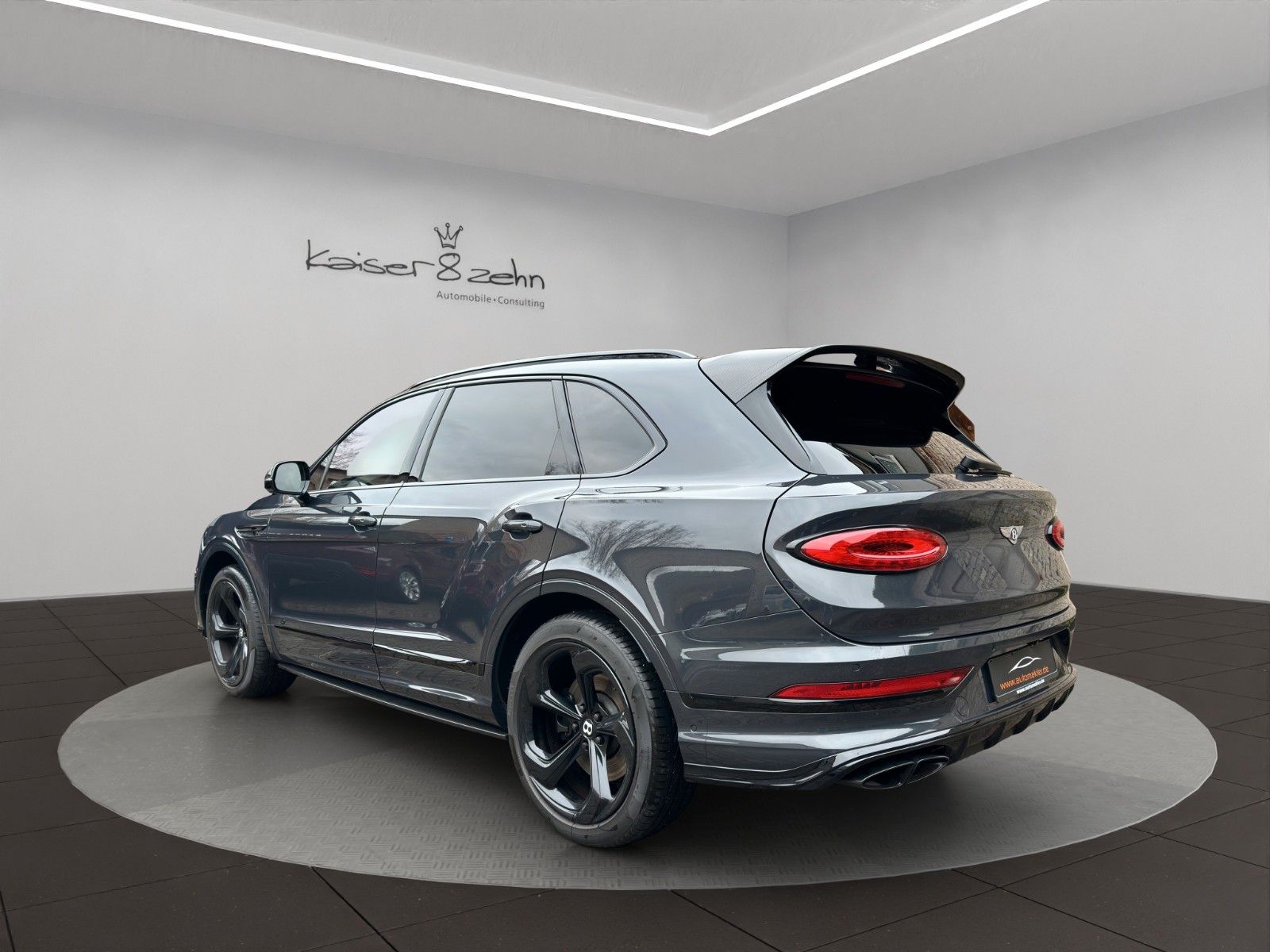 Fahrzeugabbildung Bentley Bentayga V8 S*Bentley Approved 05.27*AHK*