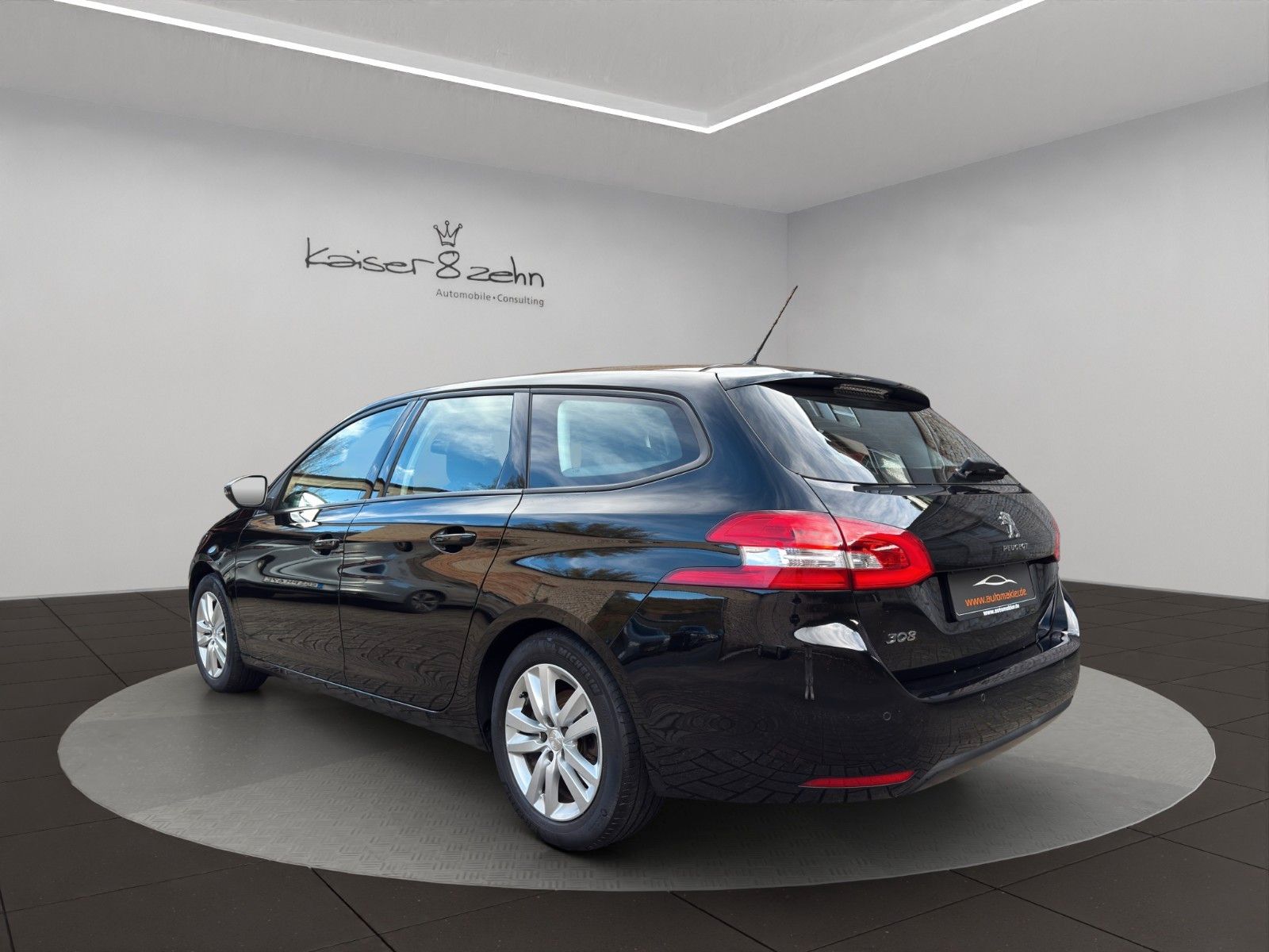 Fahrzeugabbildung Peugeot 308 SW BlueHDi Active *AHK*Apple CarPlay*