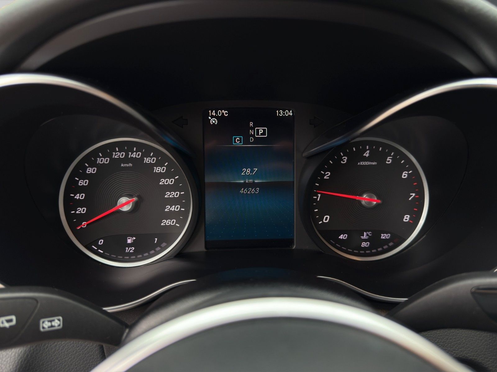 Fahrzeugabbildung Mercedes-Benz C180 T Avantgarde *Apple CarPlay*Rückfahrkamera*