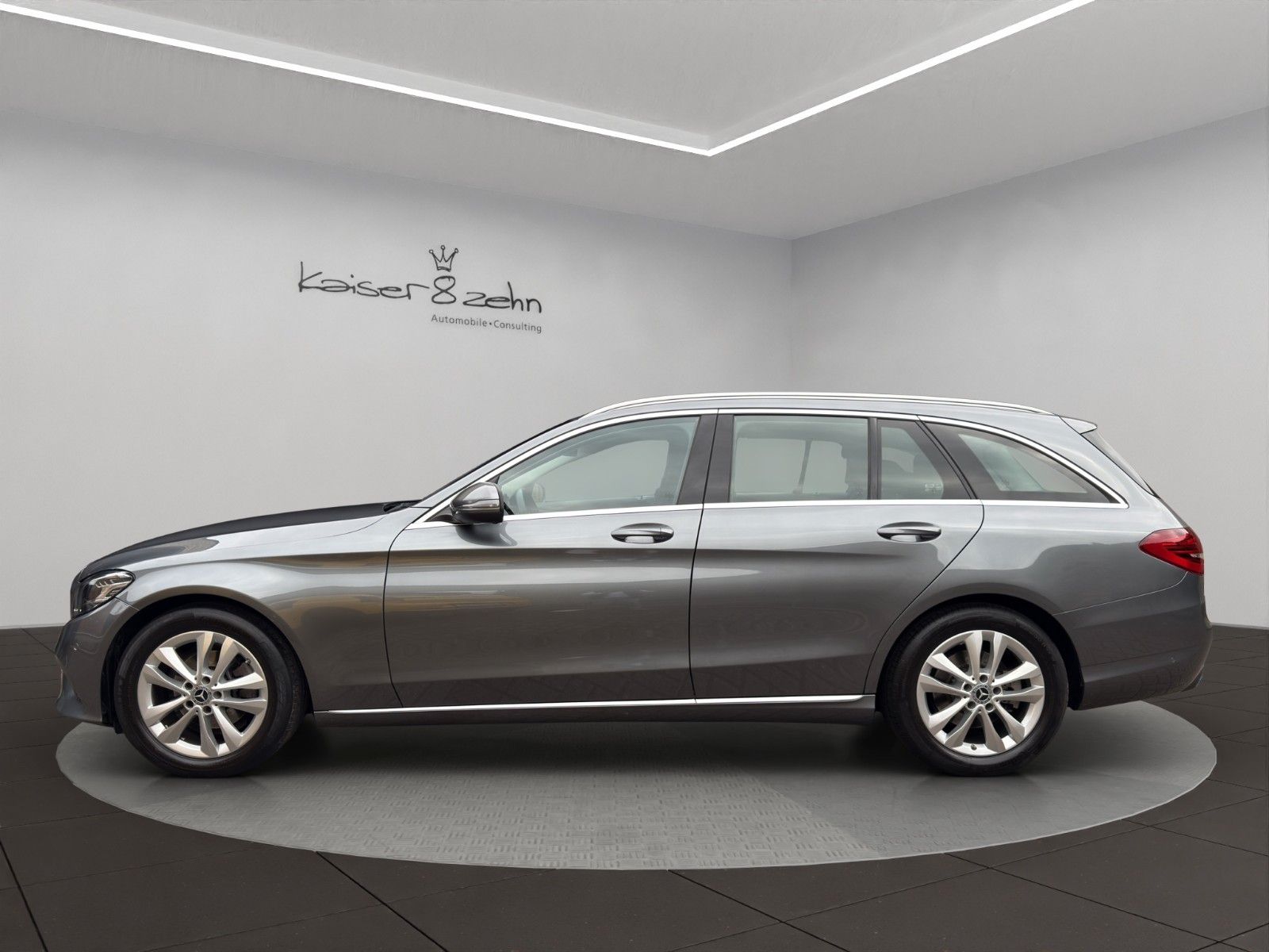 Fahrzeugabbildung Mercedes-Benz C180 T Avantgarde *Apple CarPlay*Rückfahrkamera*