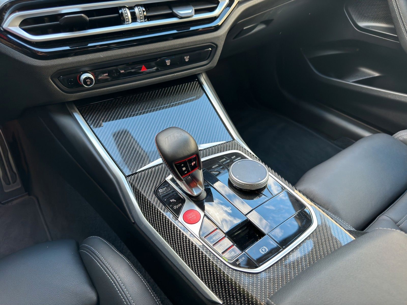 Fahrzeugabbildung BMW M2 *Carbondach*M-Sportsitze*Harman Kardon*