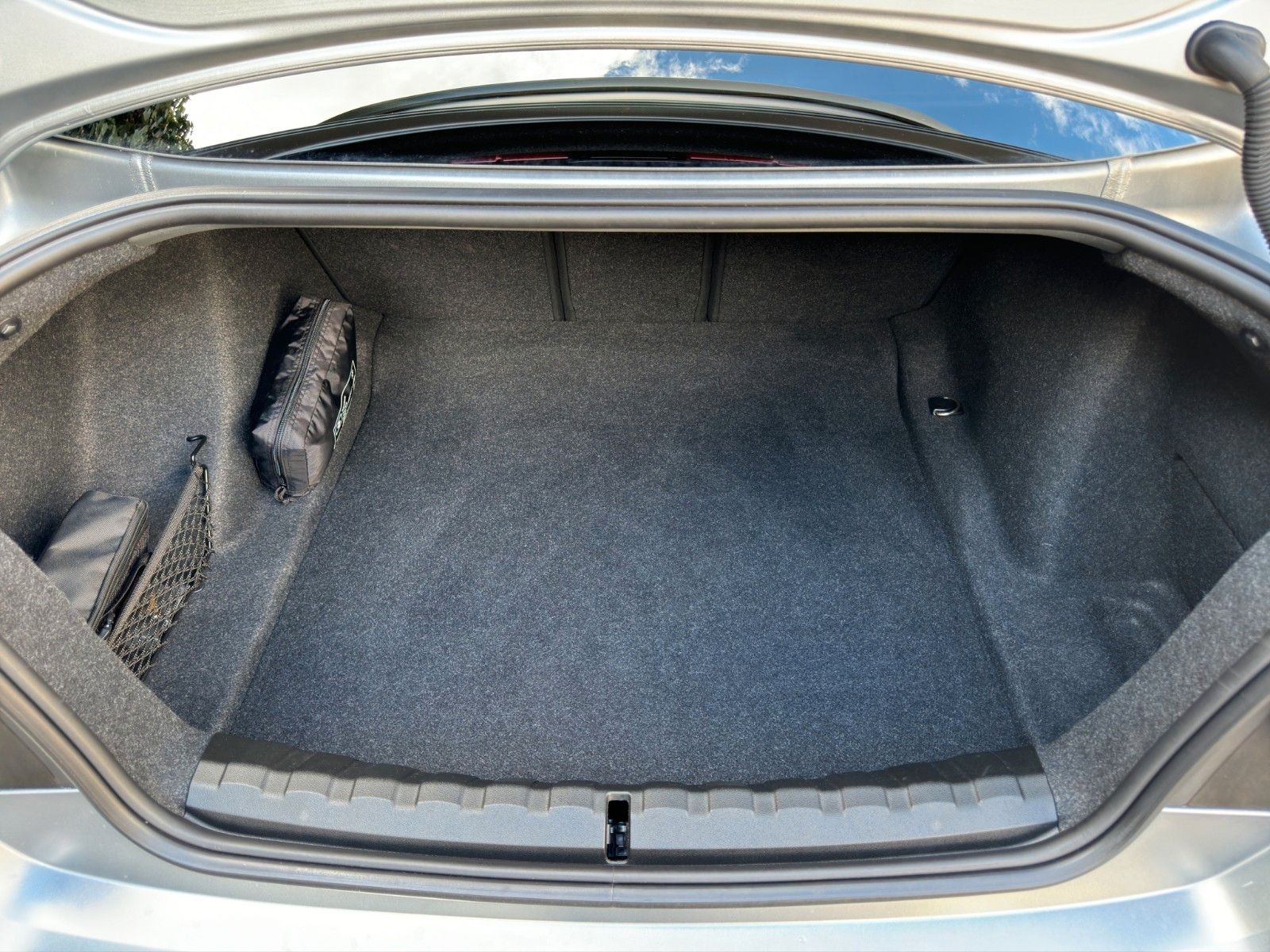 Fahrzeugabbildung BMW M2 *Carbondach*M-Sportsitze*Harman Kardon*