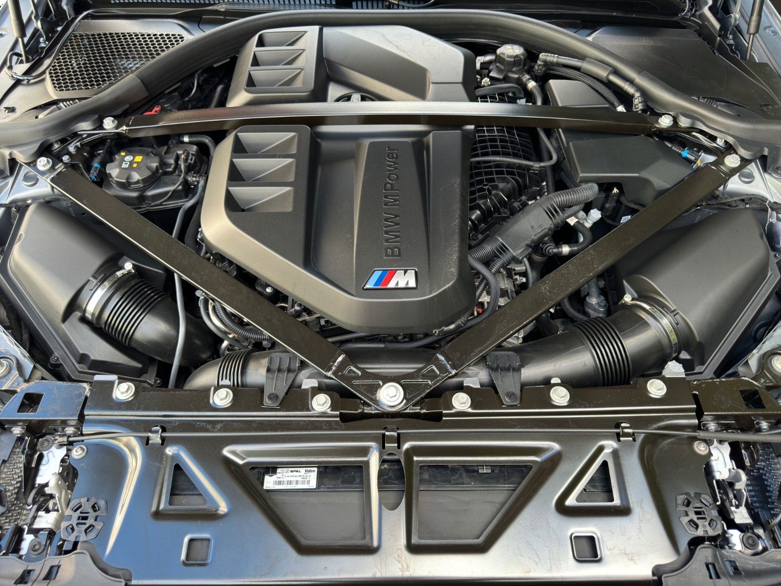 Fahrzeugabbildung BMW M2 *Carbondach*M-Sportsitze*Harman Kardon*