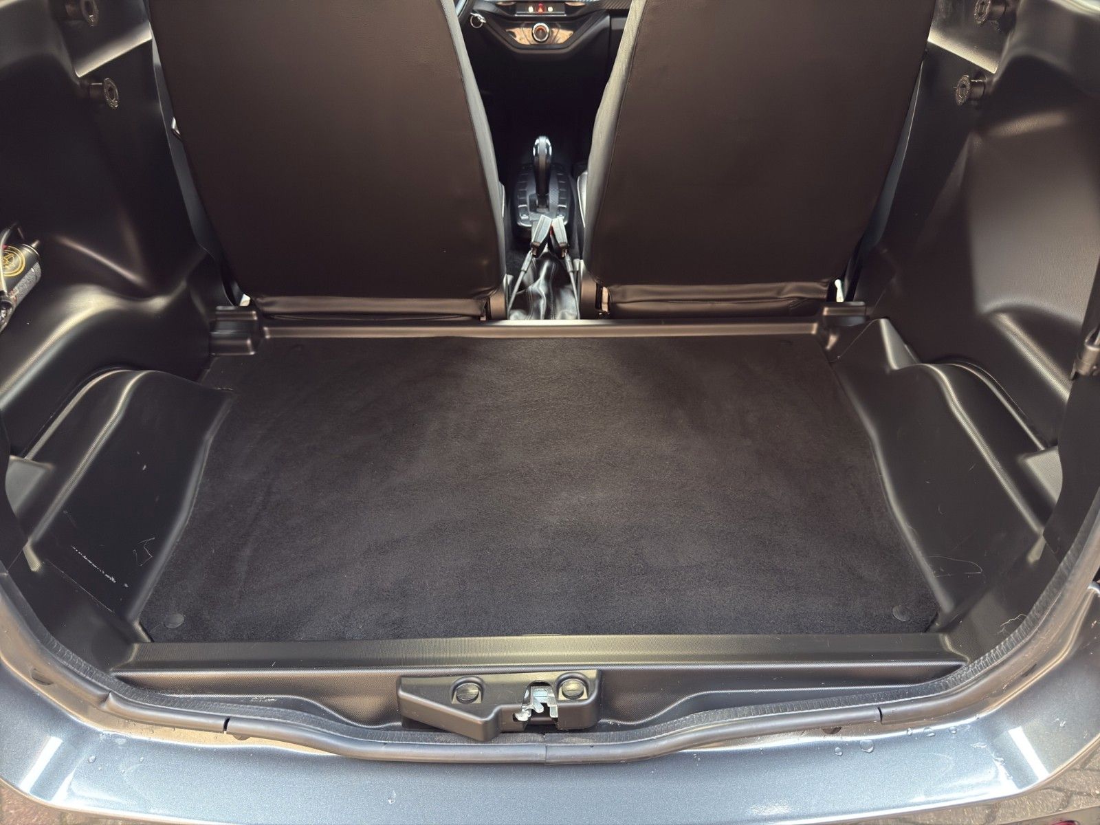 Fahrzeugabbildung Ligier MyLi D E.PIC E5 *Servo* *CarPlay*