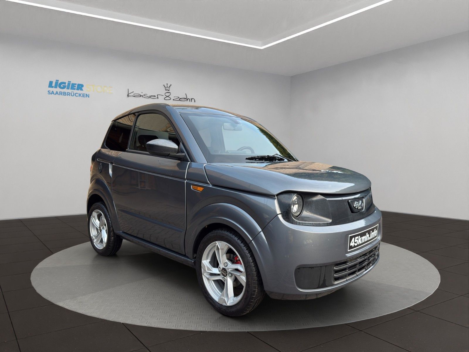 Fahrzeugabbildung Ligier MyLi D E.PIC E5 *Servo* *CarPlay*