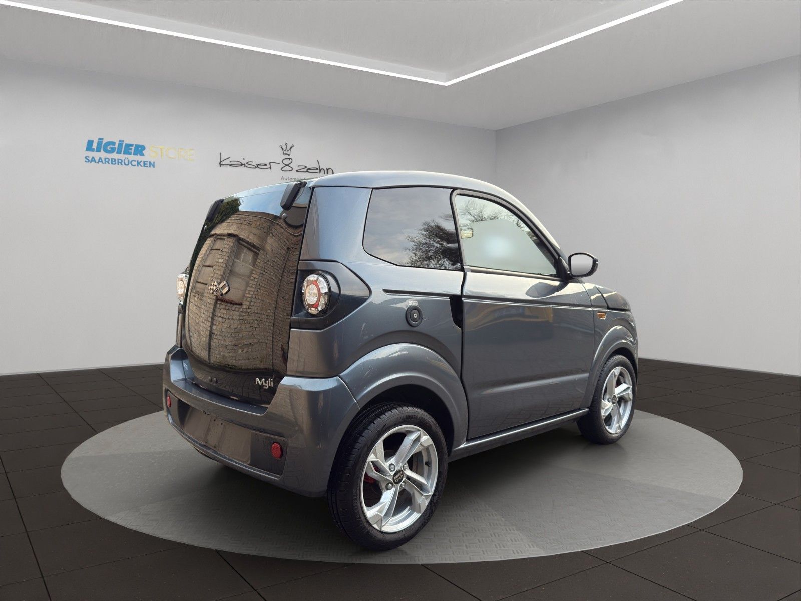 Fahrzeugabbildung Ligier MyLi D E.PIC E5 *Servo* *CarPlay*