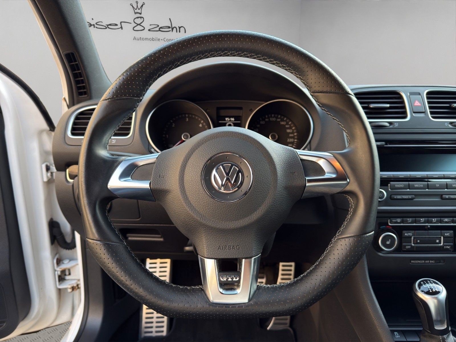 Fahrzeugabbildung Volkswagen Golf VI GTD 2.0 TDI *1. Hand*PDC*