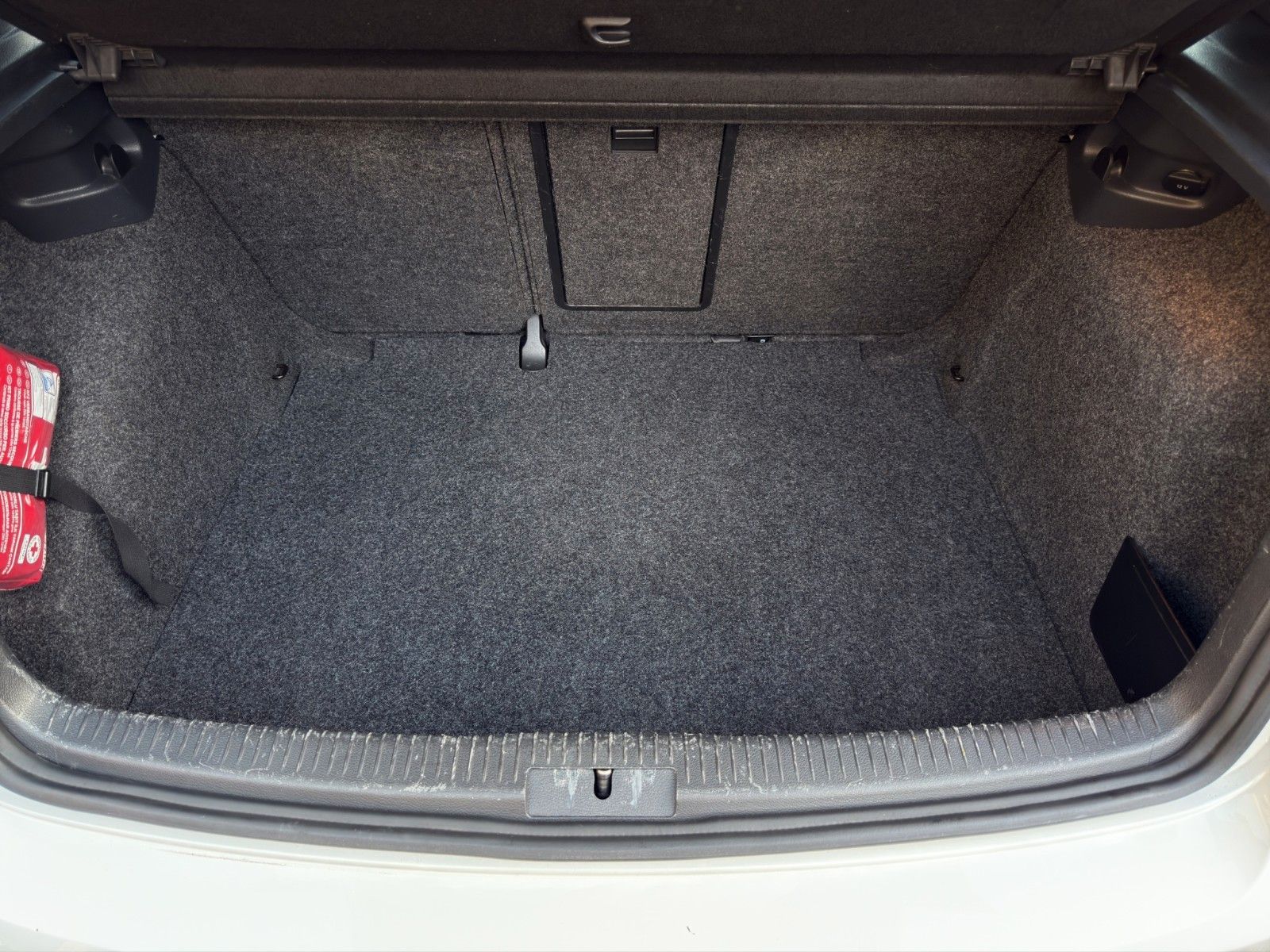 Fahrzeugabbildung Volkswagen Golf VI GTD 2.0 TDI *1. Hand*PDC*