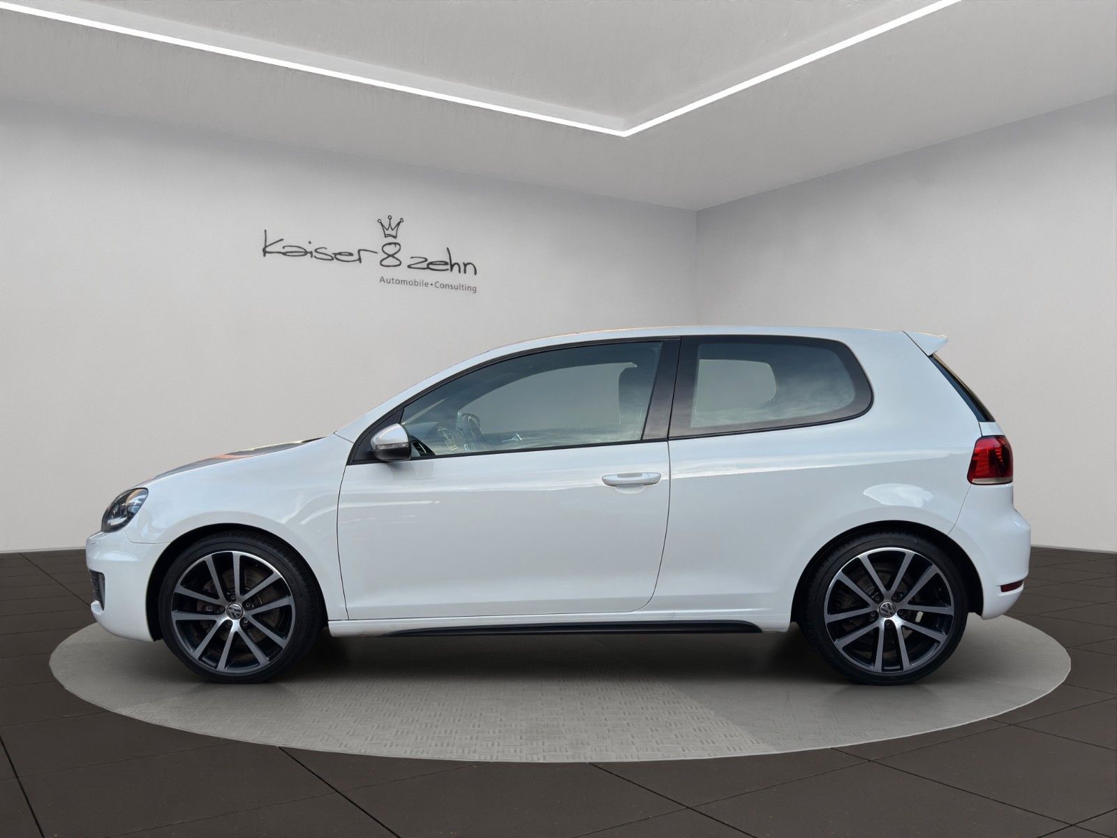 Fahrzeugabbildung Volkswagen Golf VI GTD 2.0 TDI *1. Hand*PDC*