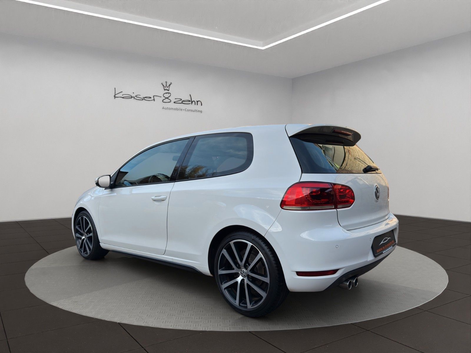 Fahrzeugabbildung Volkswagen Golf VI GTD 2.0 TDI *1. Hand*PDC*