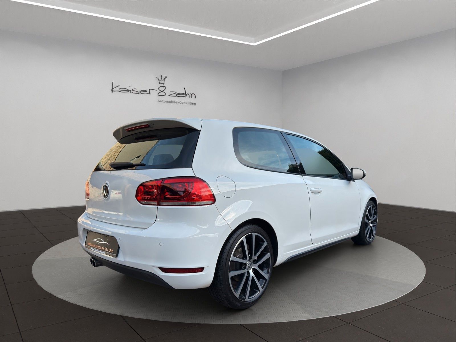 Fahrzeugabbildung Volkswagen Golf VI GTD 2.0 TDI *1. Hand*PDC*