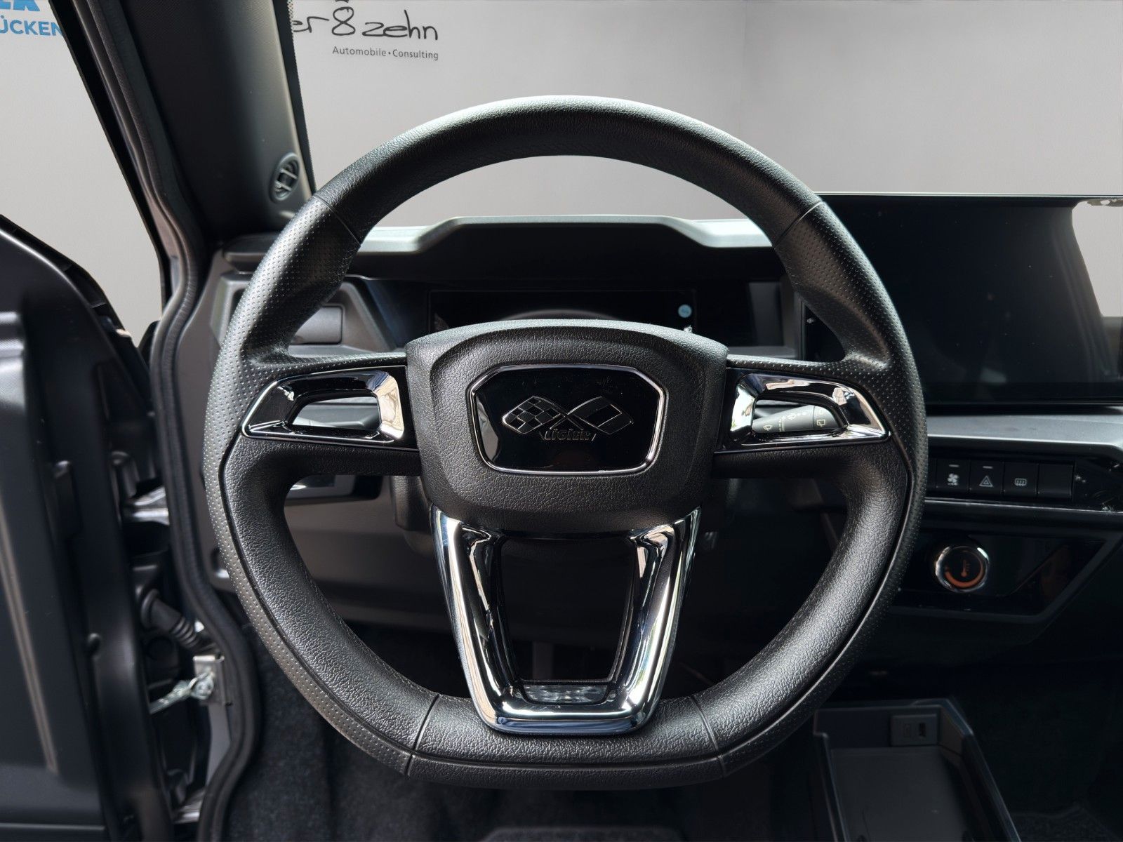 Fahrzeugabbildung Ligier JS 50 D Elite E5+ *CarPlay* Rückfahrkamera*