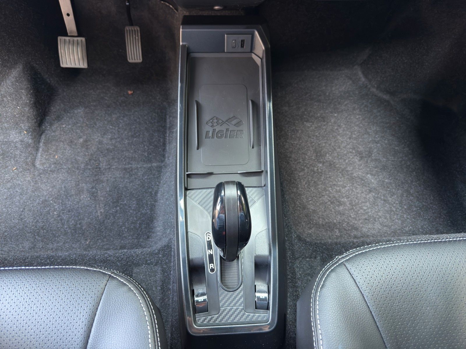 Fahrzeugabbildung Ligier JS 50 D Elite E5+ *CarPlay* *Rückfahrkmaera*