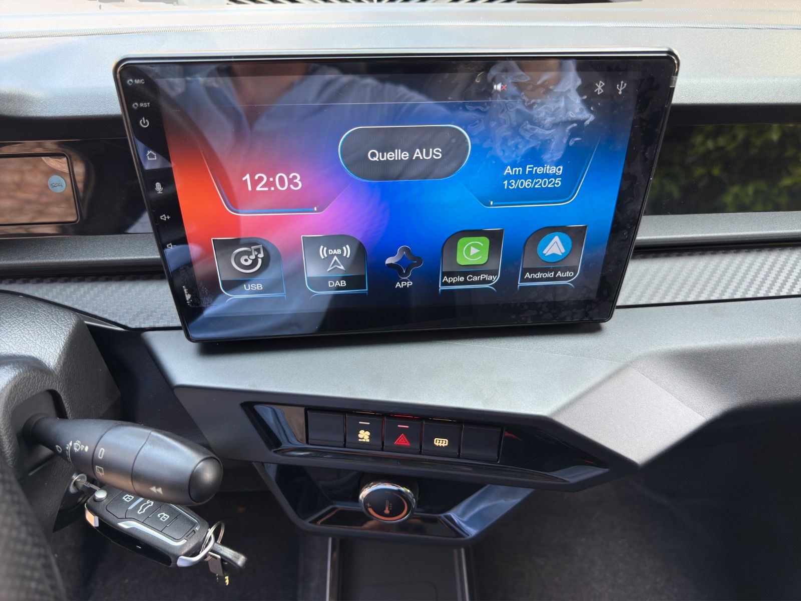 Fahrzeugabbildung Ligier JS 50 D Elite E5+ *CarPlay* *Rückfahrkmaera*