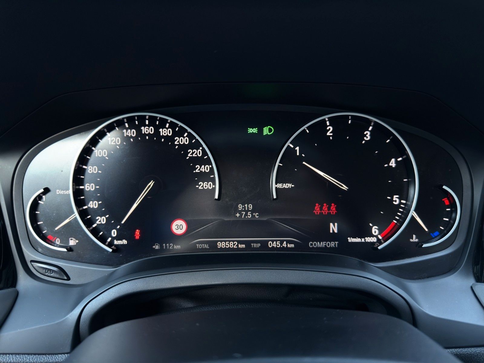 Fahrzeugabbildung BMW 318d *1. Hand*Business-Paket*PDC*