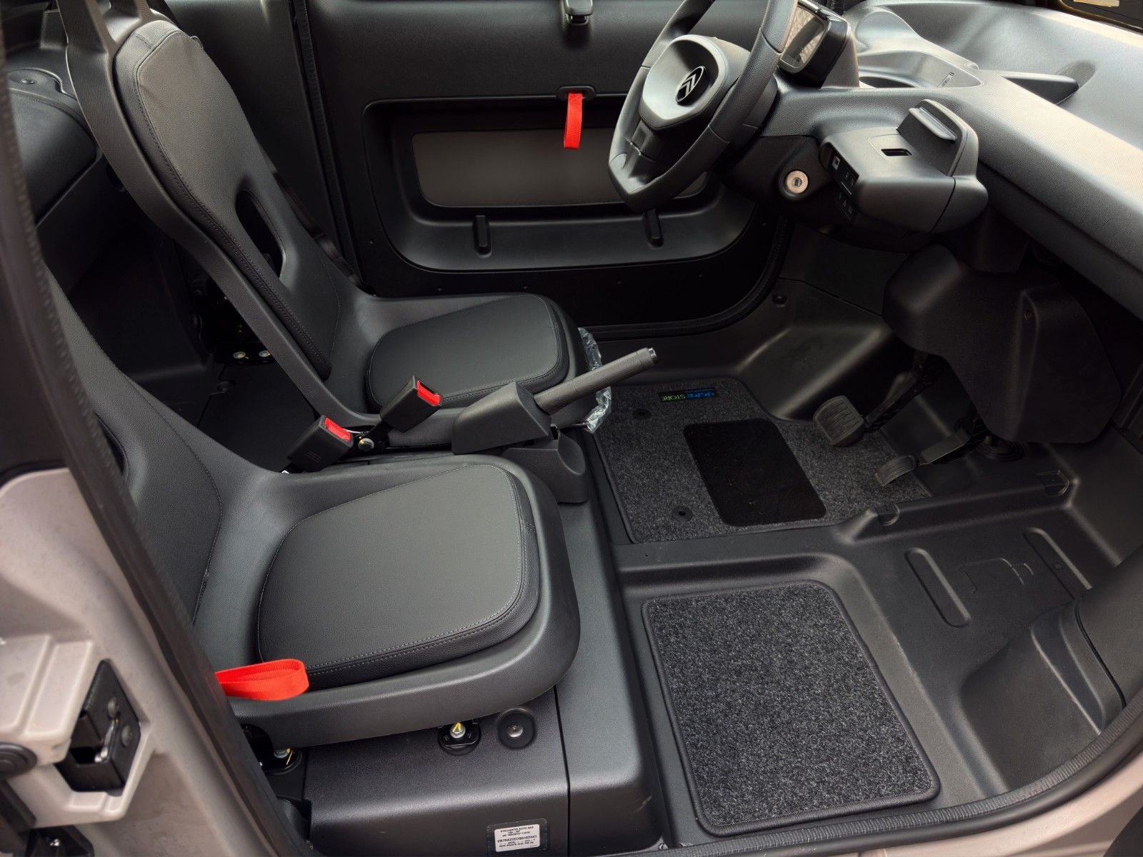 Fahrzeugabbildung Citroën Ami Basis*MJ 2026*