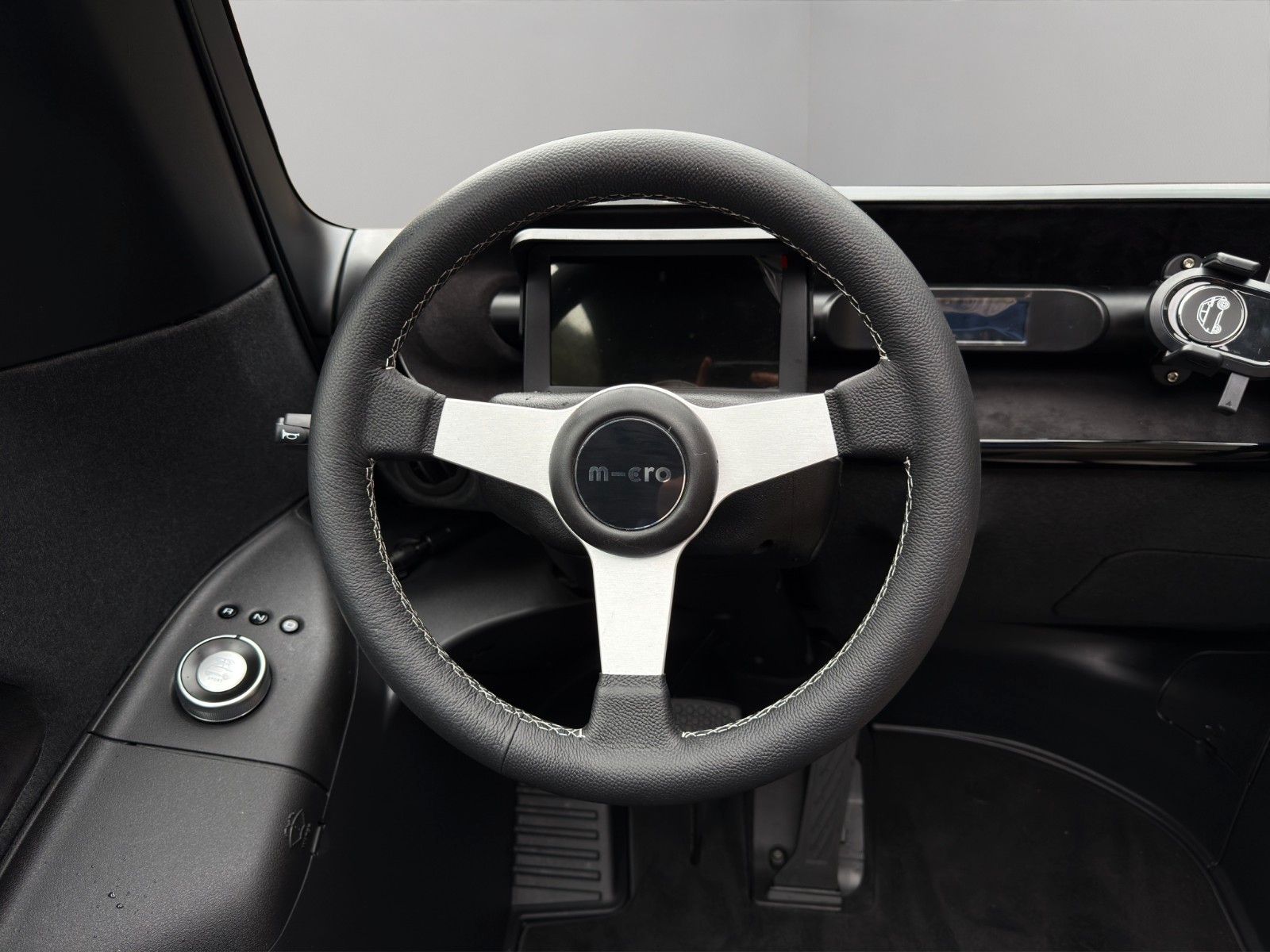 Fahrzeugabbildung Microlino Lite *L6e*MJ 2025*Faltdach*ab 15 Jahren*