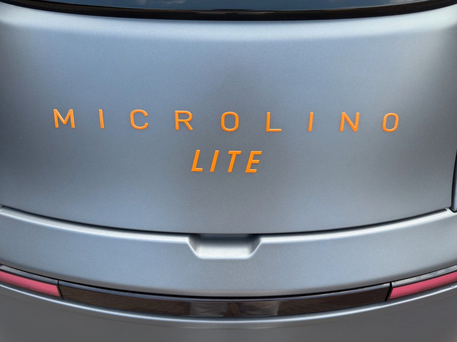 Fahrzeugabbildung Microlino Lite *L6e*MJ 2025*Faltdach*ab 15 Jahren*