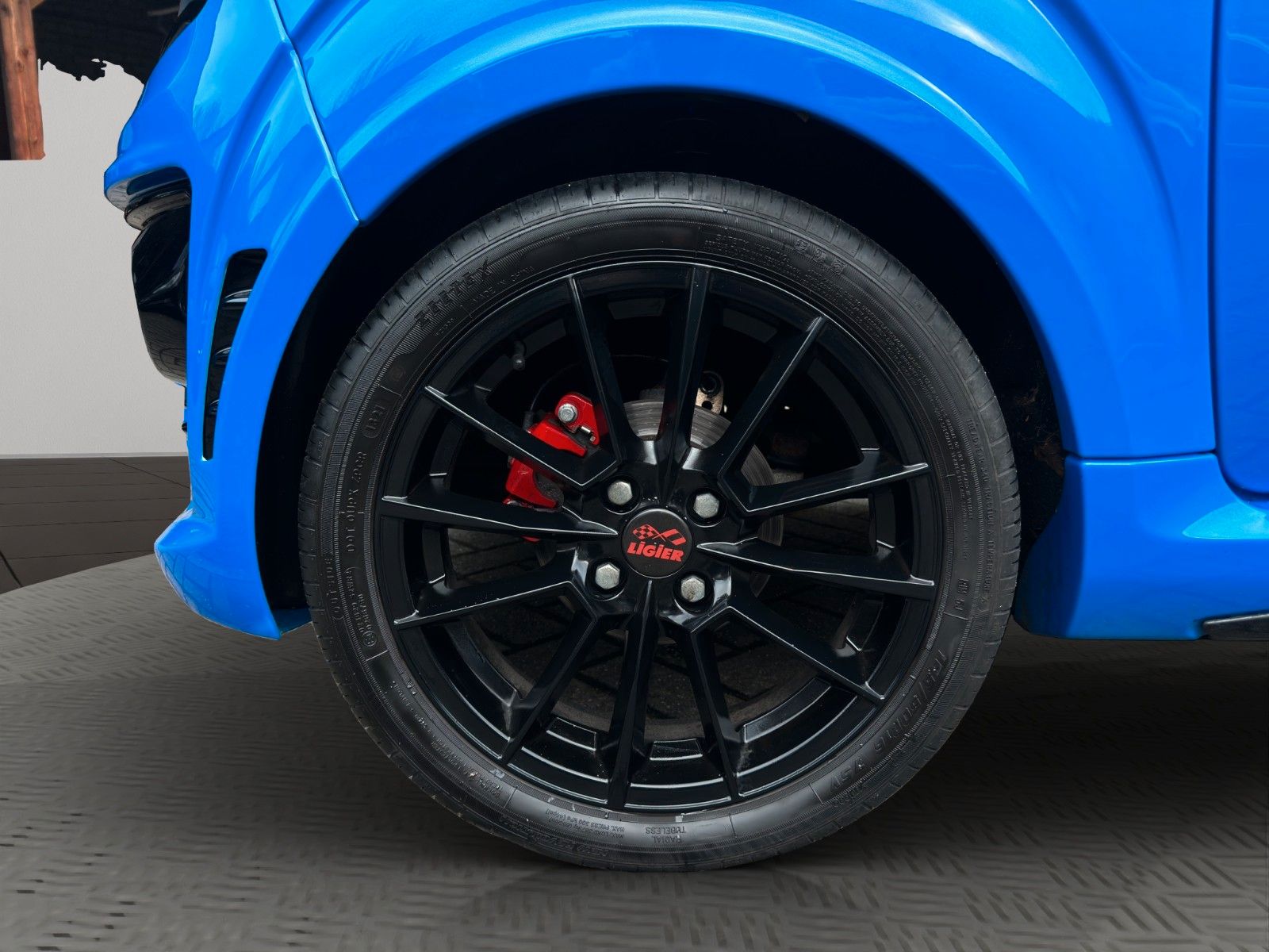 Fahrzeugabbildung Ligier JS 50 C Sport Ultimate *CarPlay*