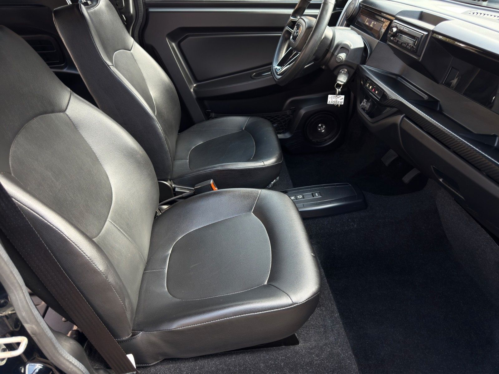 Fahrzeugabbildung Ligier MyLi E I.DEAL 8kW *Bluetooth*