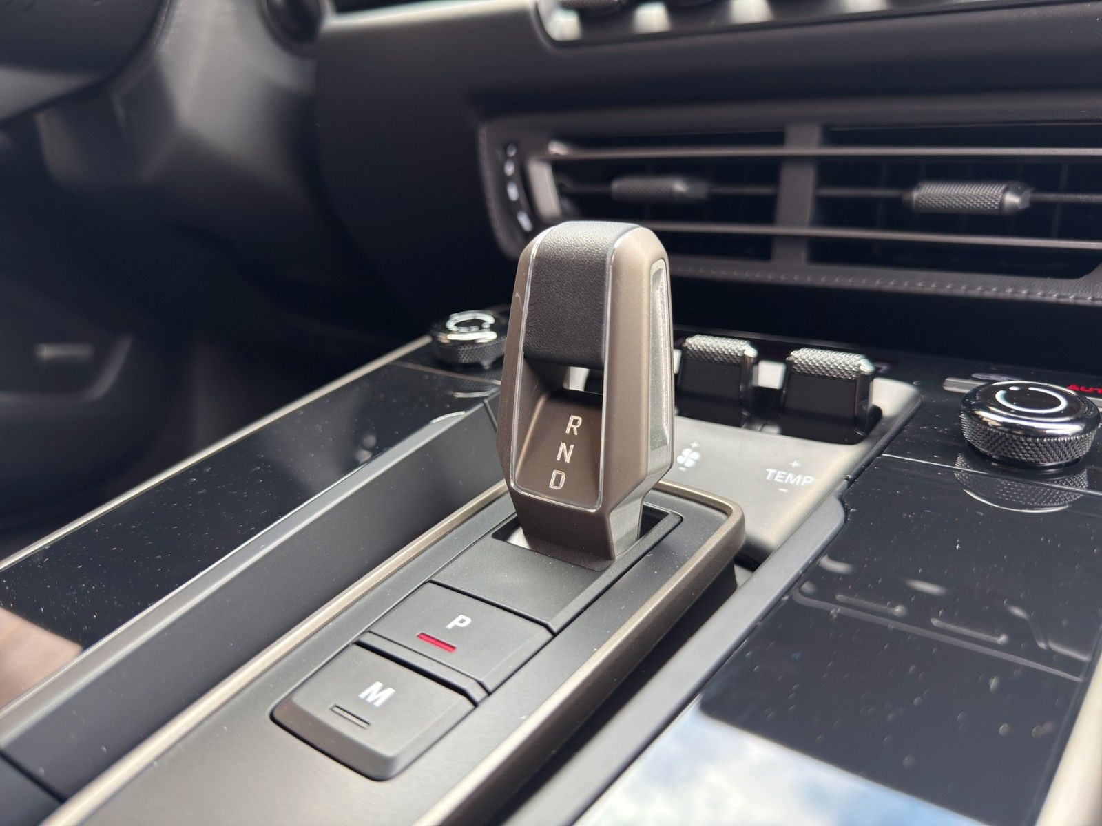 Fahrzeugabbildung Porsche 911 992.1 Turbo S 50 Jahre *1. Hand*1of1974*