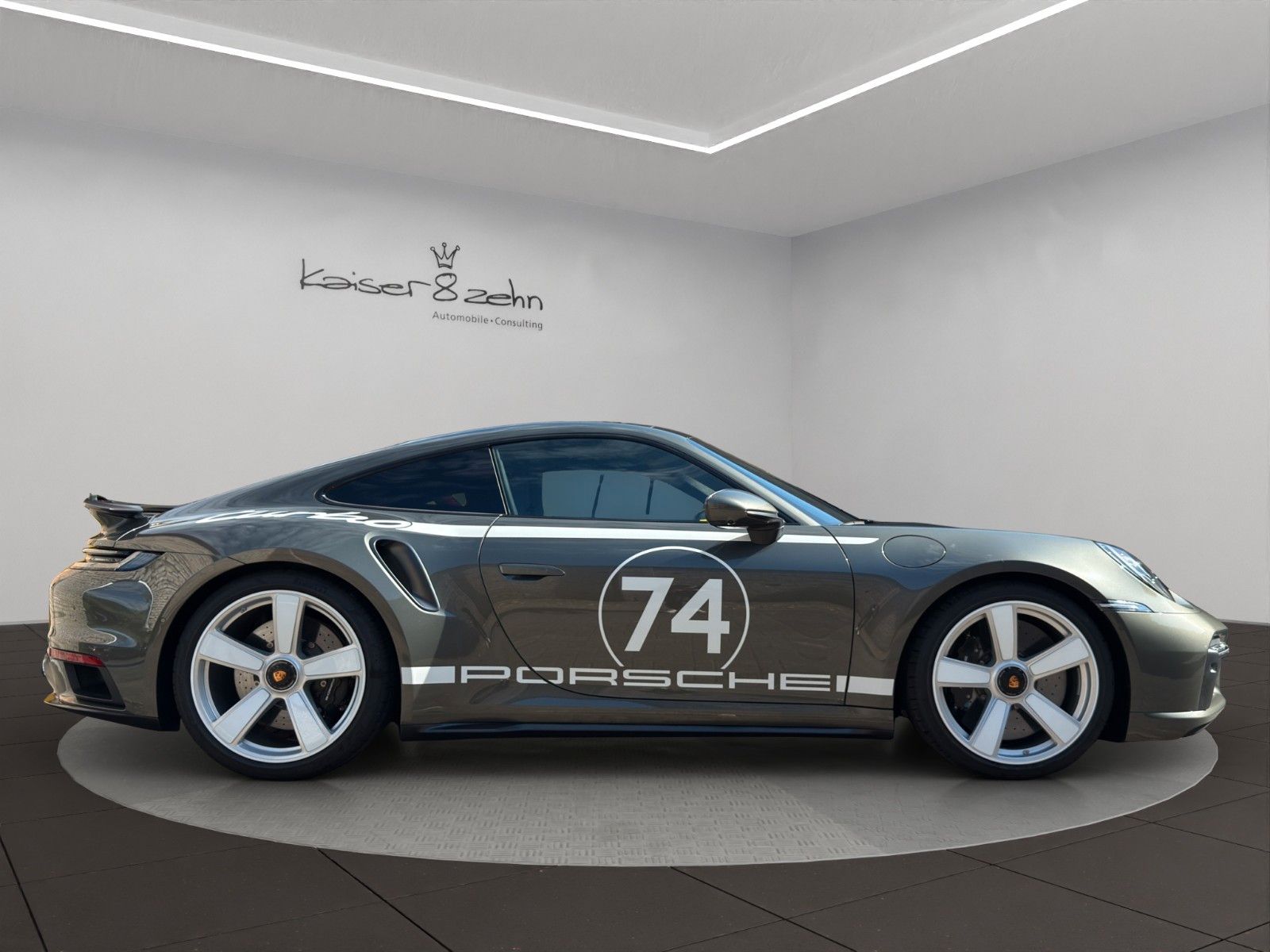 Fahrzeugabbildung Porsche 911 992.1 Turbo S 50 Jahre *1. Hand*1of1974*