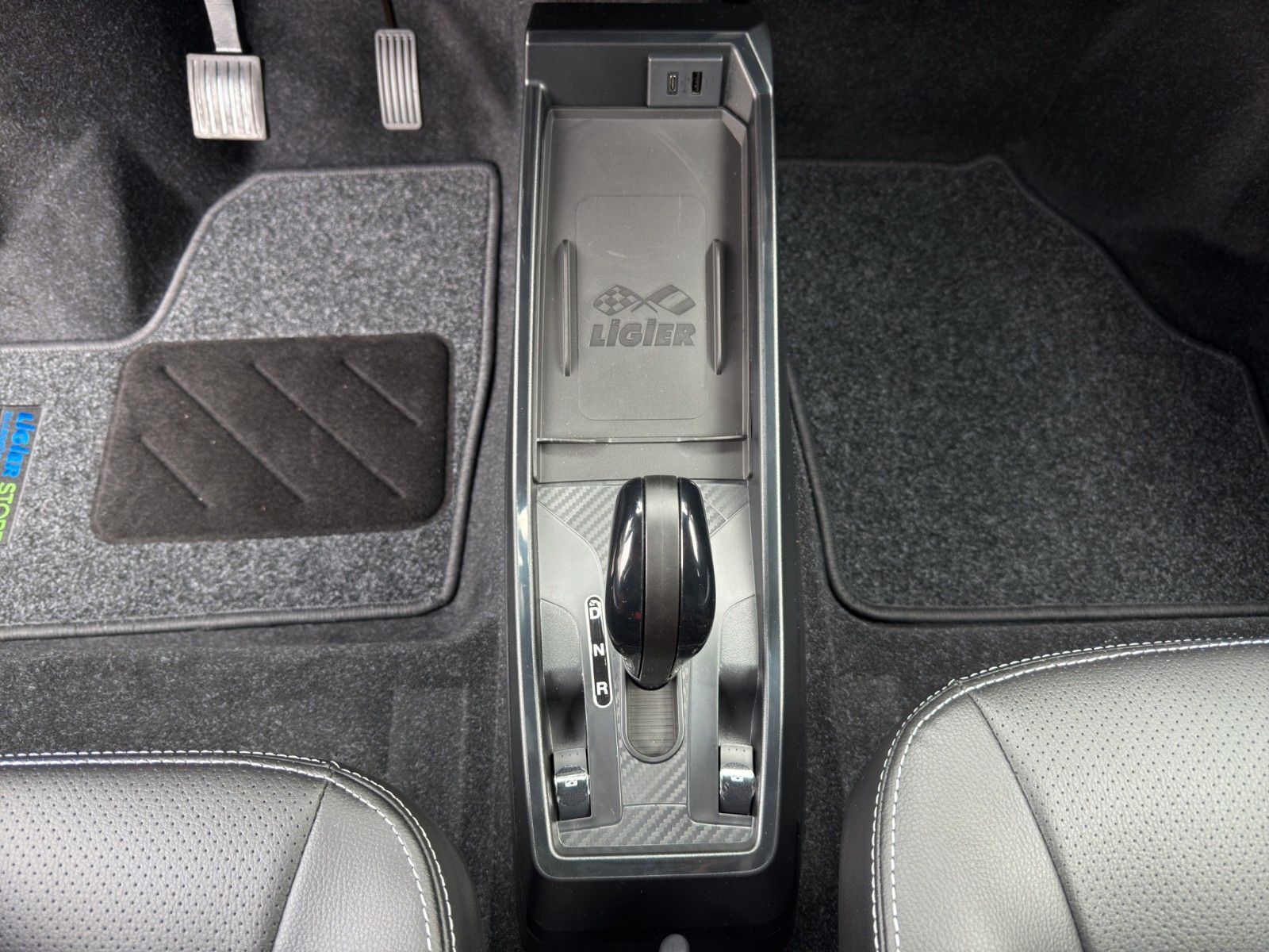 Fahrzeugabbildung Ligier JS 50 D Elite E5+ *CarPlay* *Rückfahrkamera*