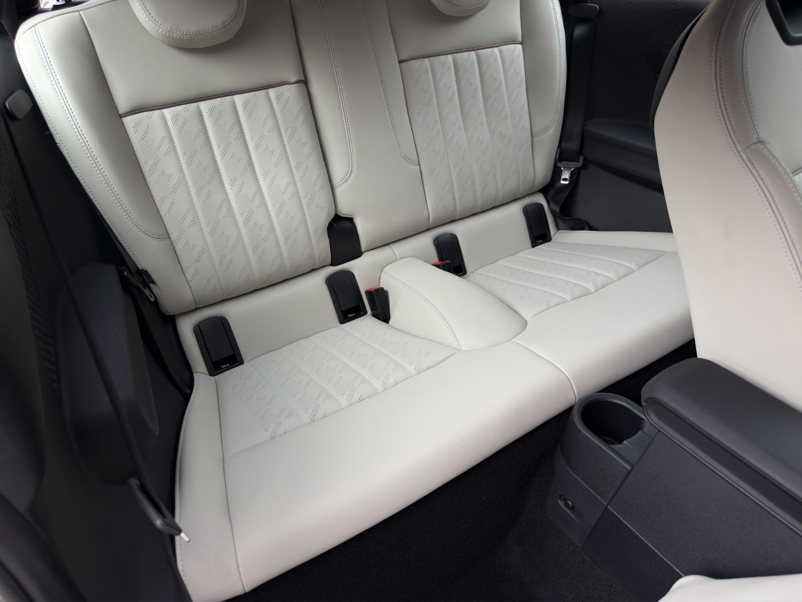 Fahrzeugabbildung MINI Cooper S Favoured Trim *1.Hand*Multitone Roof*
