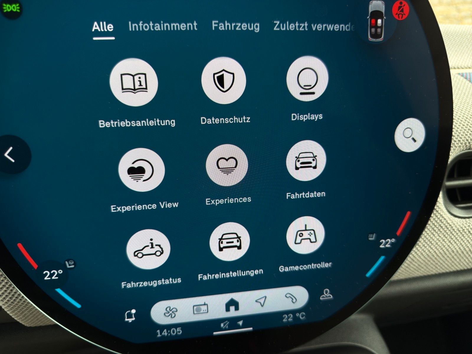 Fahrzeugabbildung MINI Cooper S Favoured Trim *1.Hand*Multitone Roof*