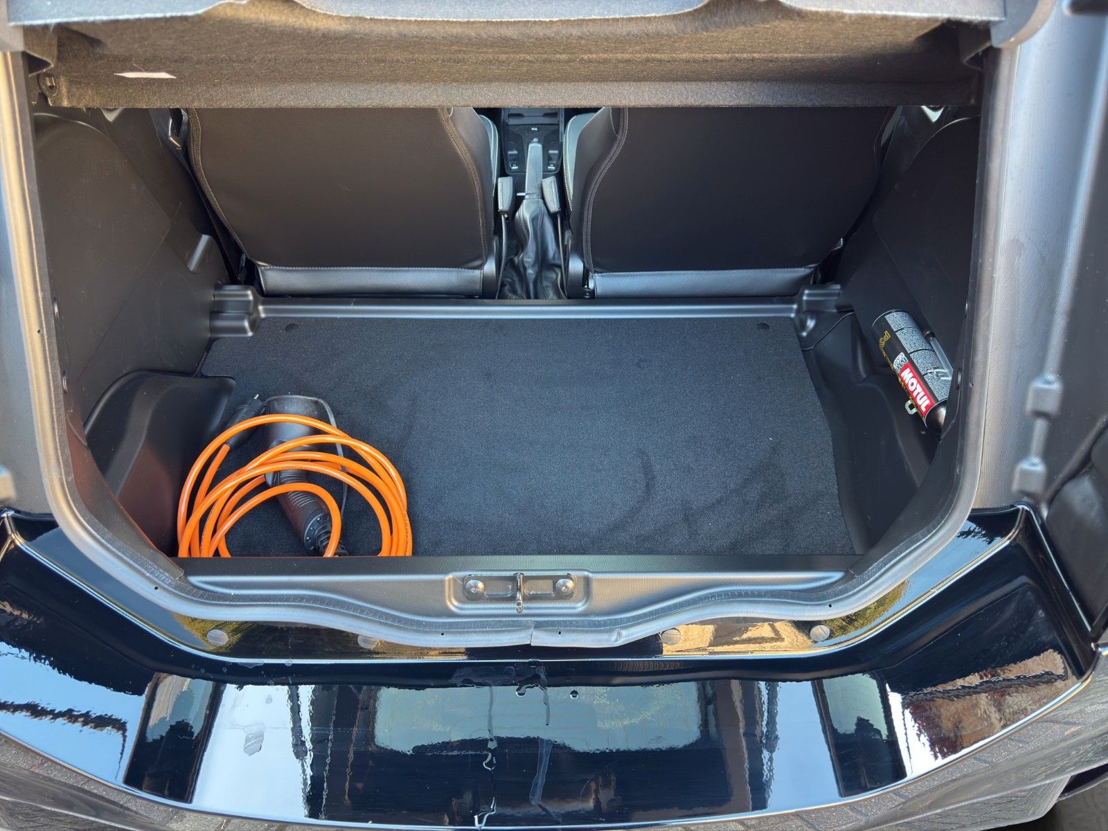 Fahrzeugabbildung Ligier JS 50 E Elite 8Kw *Servo* *CarPlay*