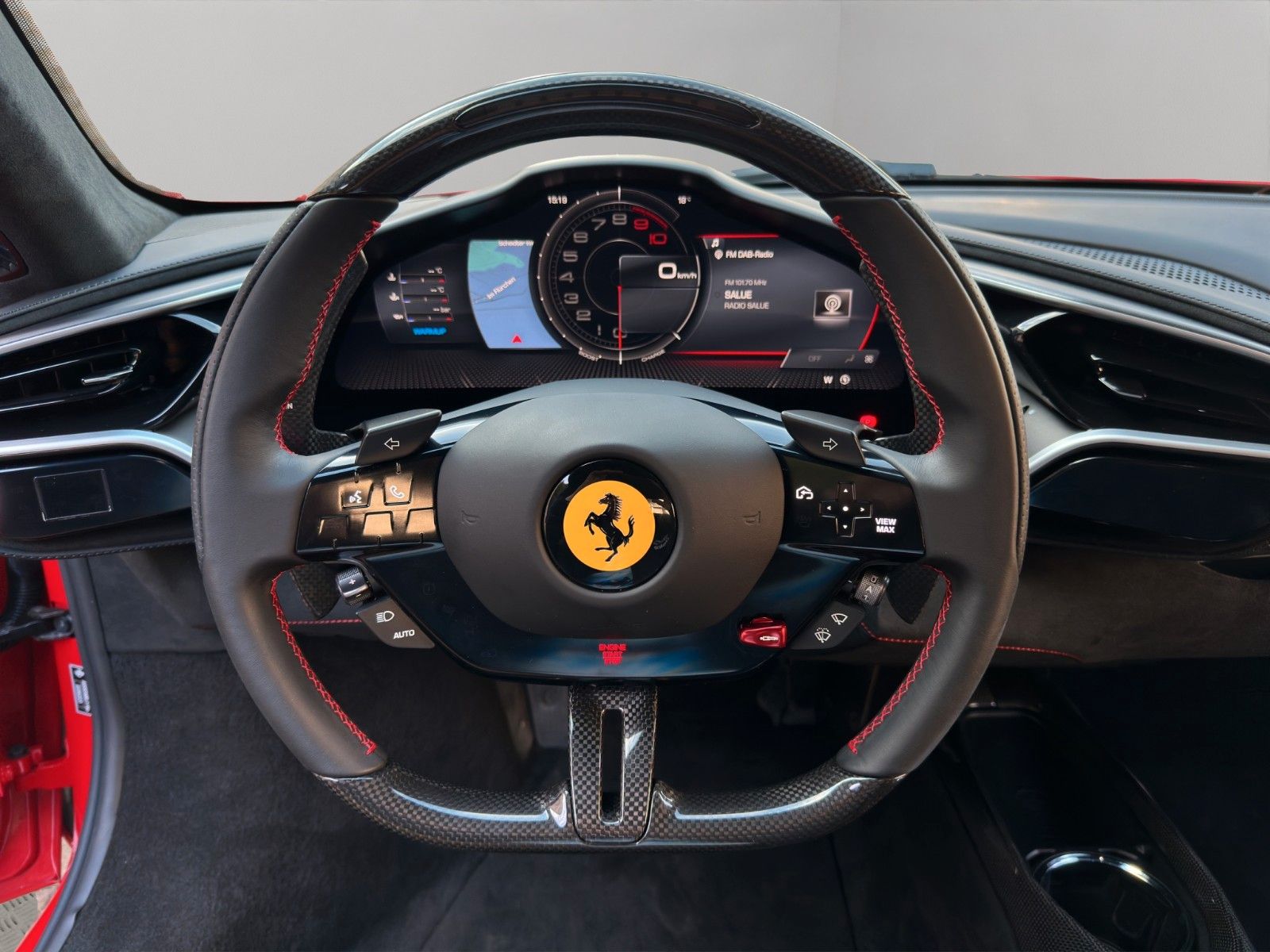 Fahrzeugabbildung Ferrari 296 GTB *Lift* *Racing Sitze*