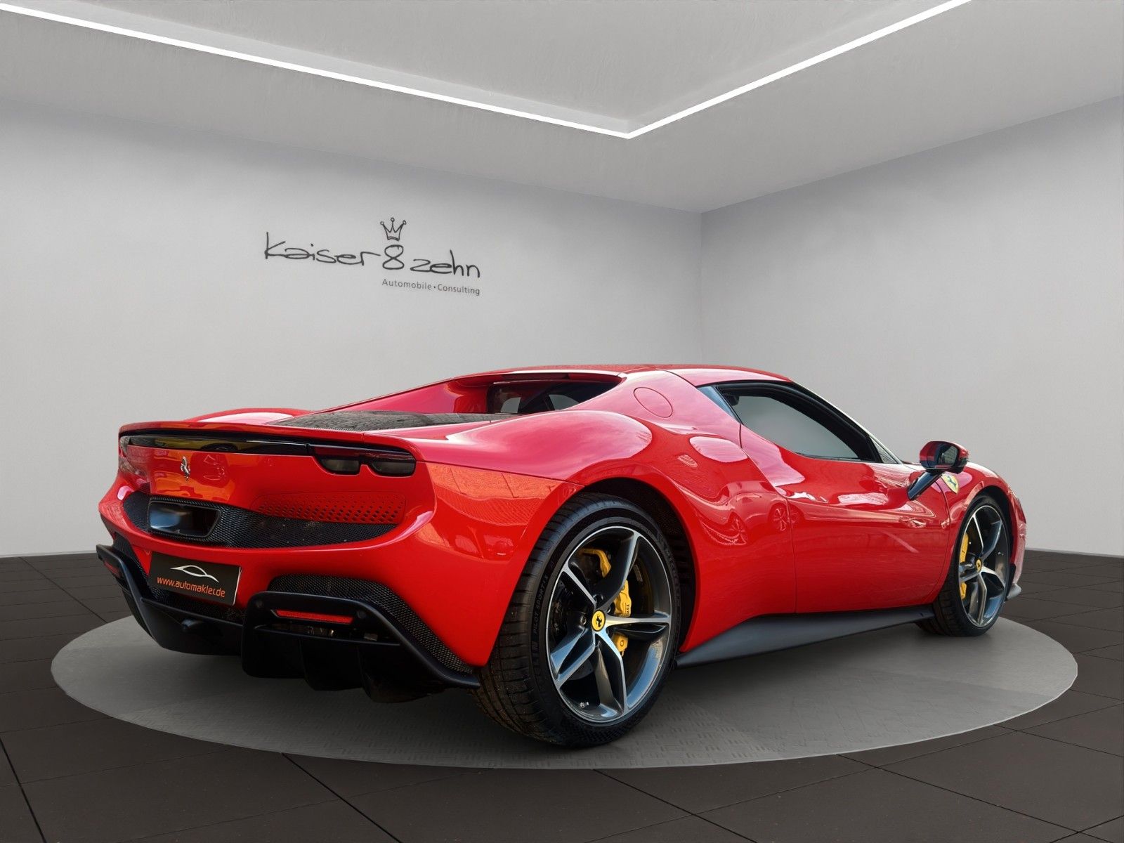 Fahrzeugabbildung Ferrari 296 GTB *Lift* *Racing Sitze*