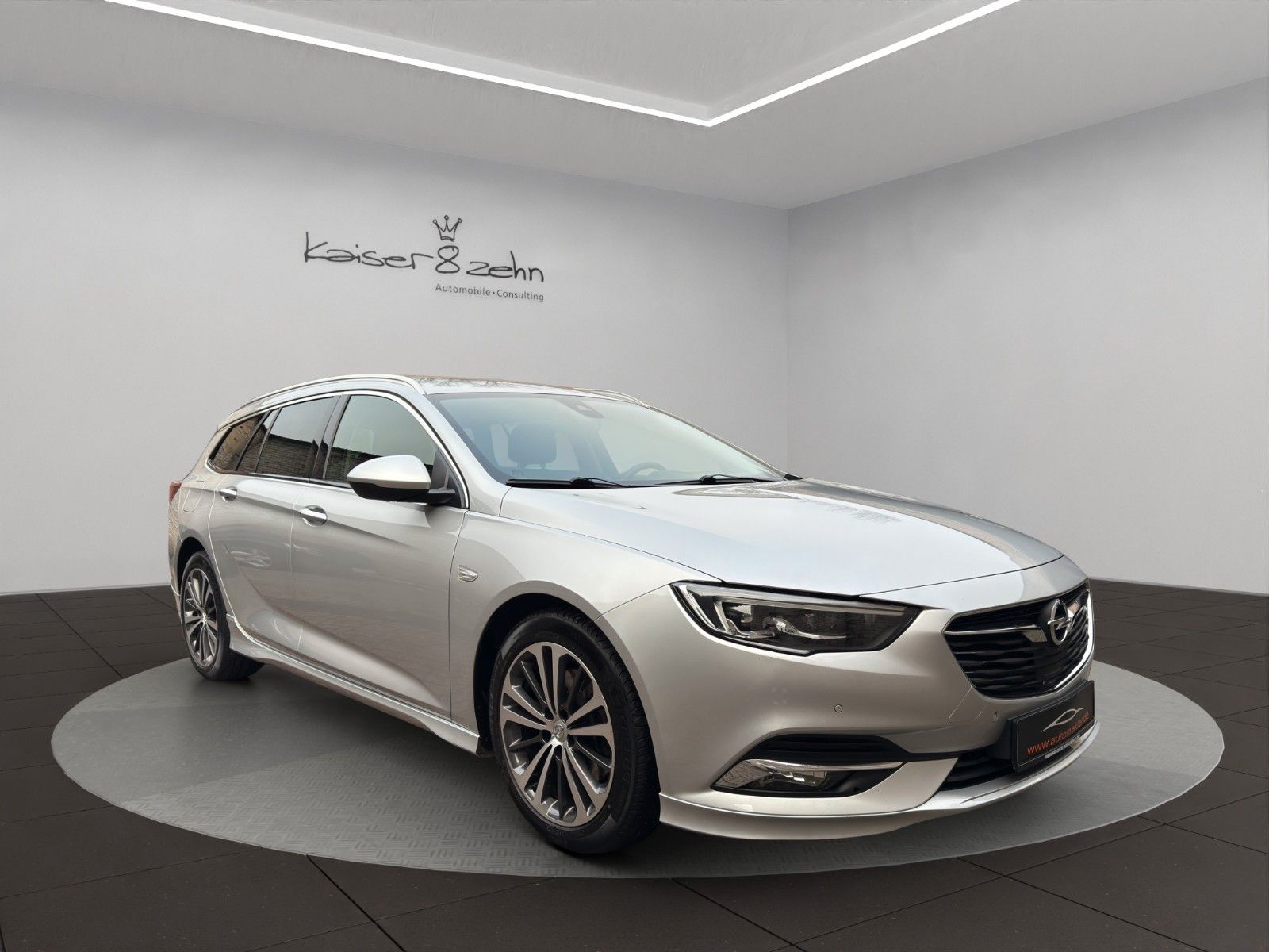 Fahrzeugabbildung Opel Insignia B Sports Tourer Business Innovation 4x4