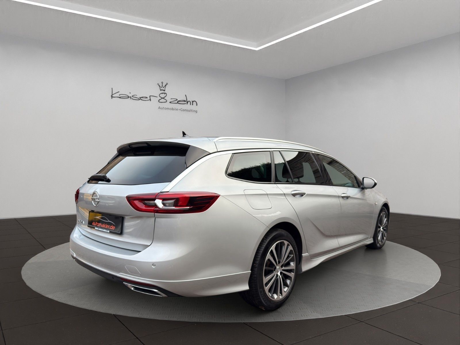 Fahrzeugabbildung Opel Insignia B Sports Tourer Business Innovation 4x4