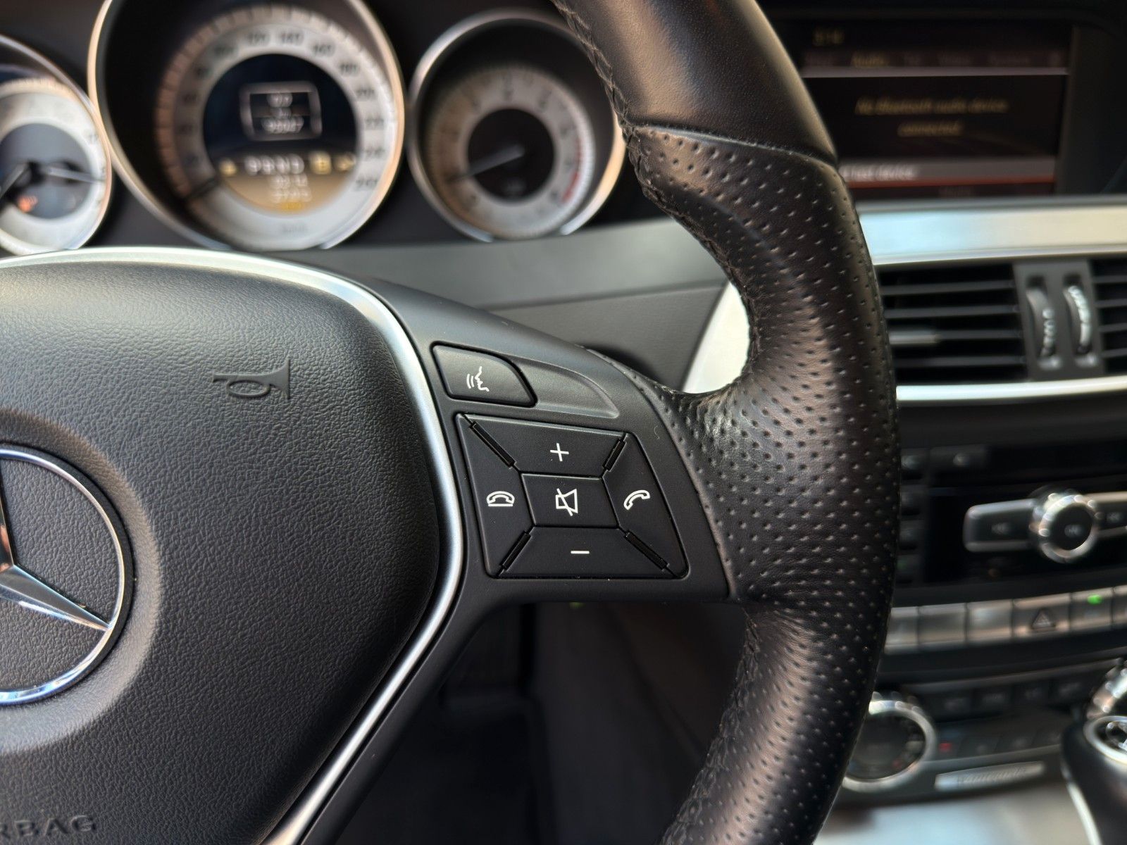 Fahrzeugabbildung Mercedes-Benz C 180 BlueEfficiency Avantgarde *Rückfahrkamera*