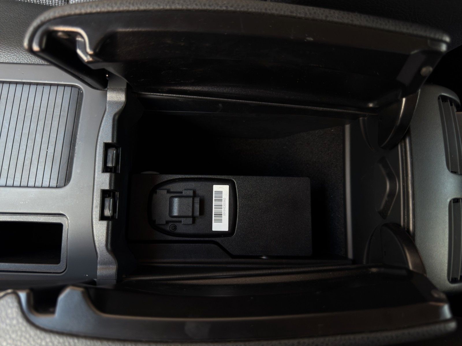 Fahrzeugabbildung Mercedes-Benz C 180 BlueEfficiency Avantgarde *Rückfahrkamera*