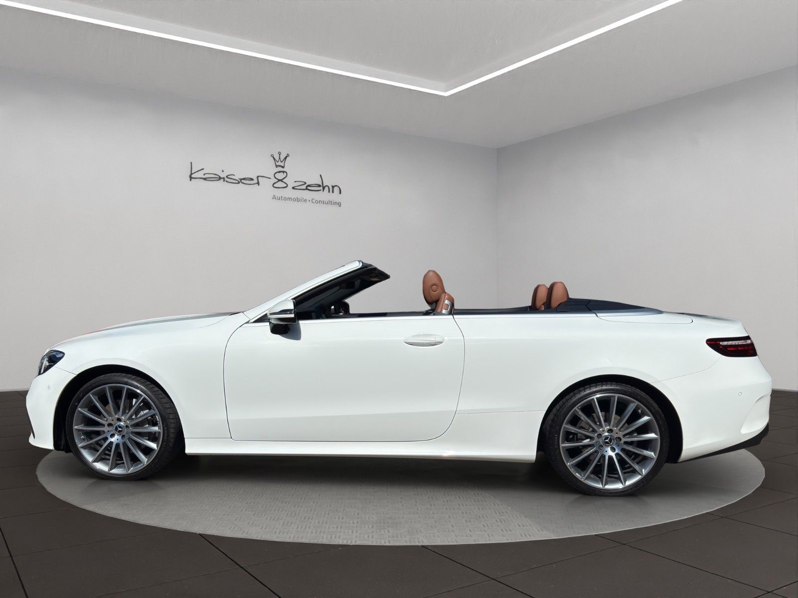 Fahrzeugabbildung Mercedes-Benz E 300d Cabriolet AMG-Line *2.Hand*Burmester*