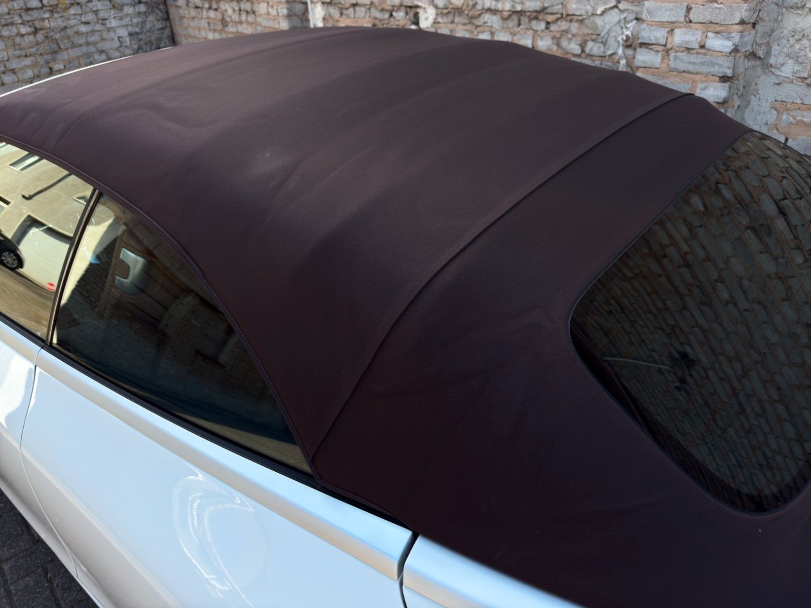 Fahrzeugabbildung Mercedes-Benz E 300d Cabriolet AMG-Line *2.Hand*Burmester*