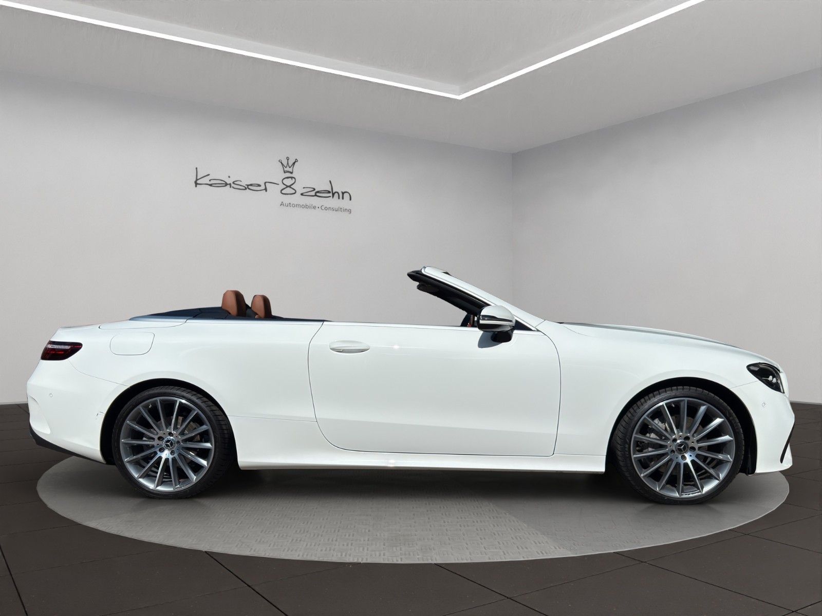 Fahrzeugabbildung Mercedes-Benz E 300d Cabriolet AMG-Line *2.Hand*Burmester*