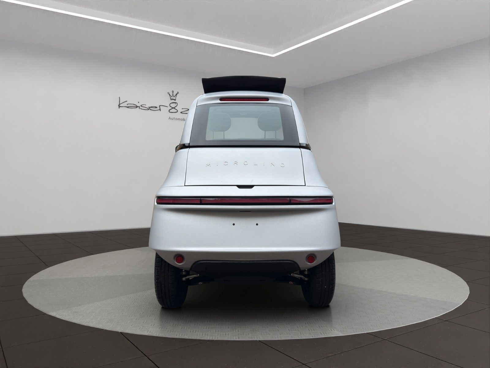 Fahrzeugabbildung Microlino Pioneer Edition Turin Aluminum Matt *L7*Faltdach