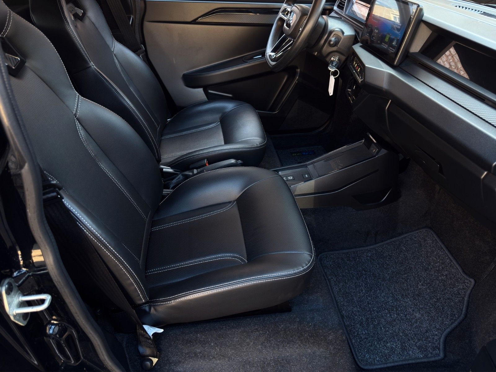 Fahrzeugabbildung Ligier JS 50 E Elite 8Kw *Servo* *CarPlay*