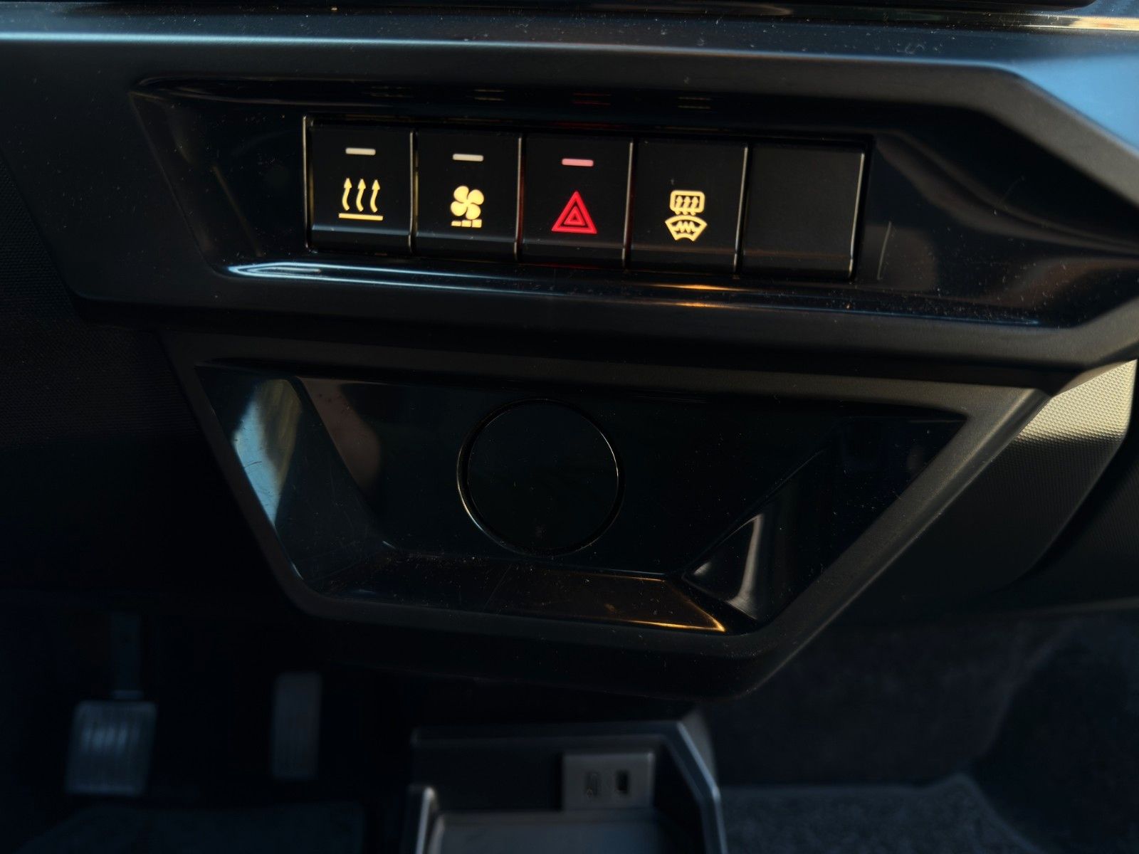 Fahrzeugabbildung Ligier JS 50 E Elite 8Kw *Servo* *CarPlay*