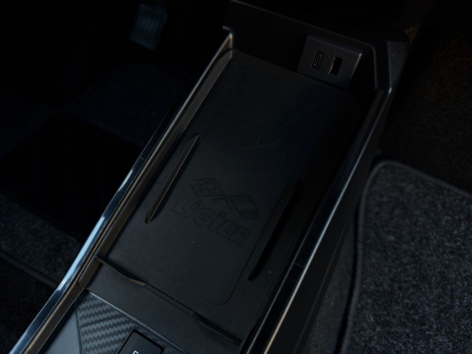 Fahrzeugabbildung Ligier JS 50 E Elite 8Kw *Servo* *CarPlay*