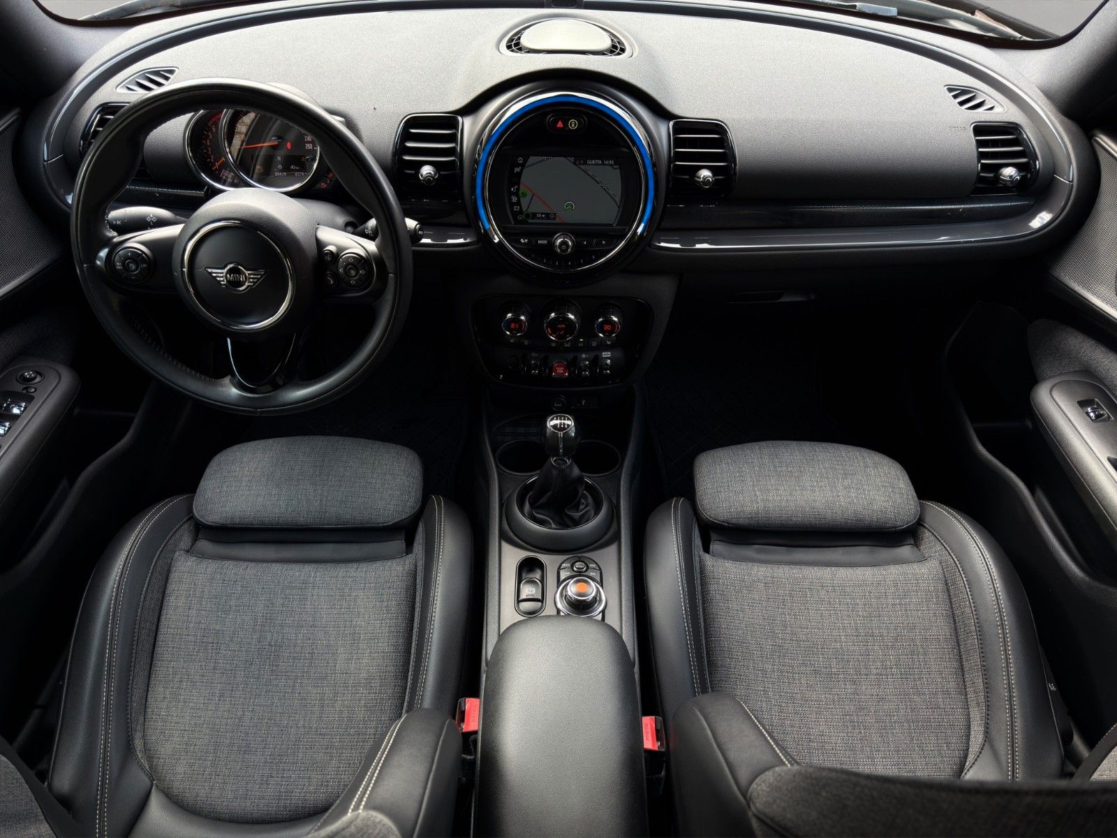 Fahrzeugabbildung MINI Cooper Clubman *PDC*CarPlay*Chili-Paket*