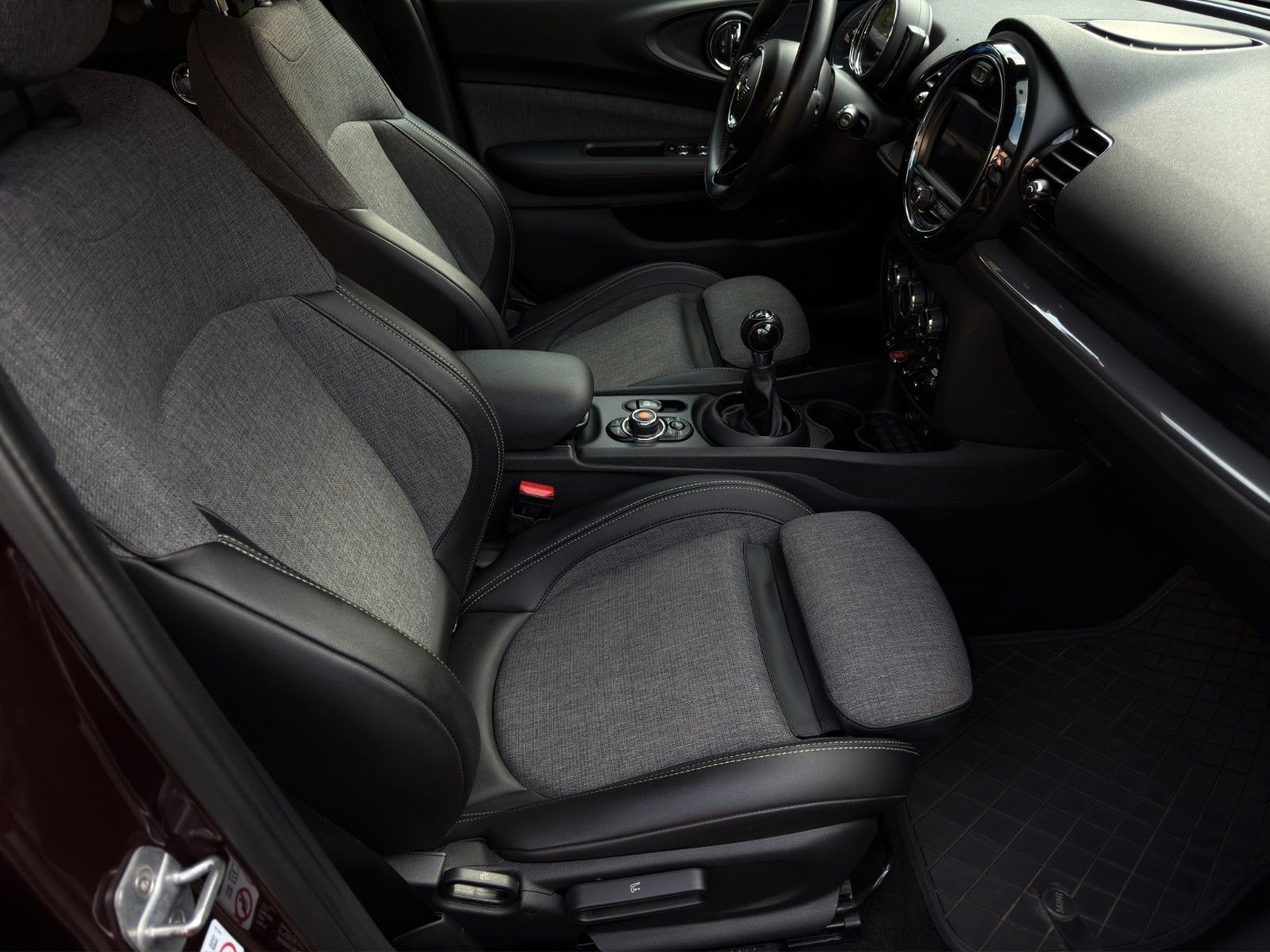 Fahrzeugabbildung MINI Cooper Clubman *PDC*CarPlay*Chili-Paket*