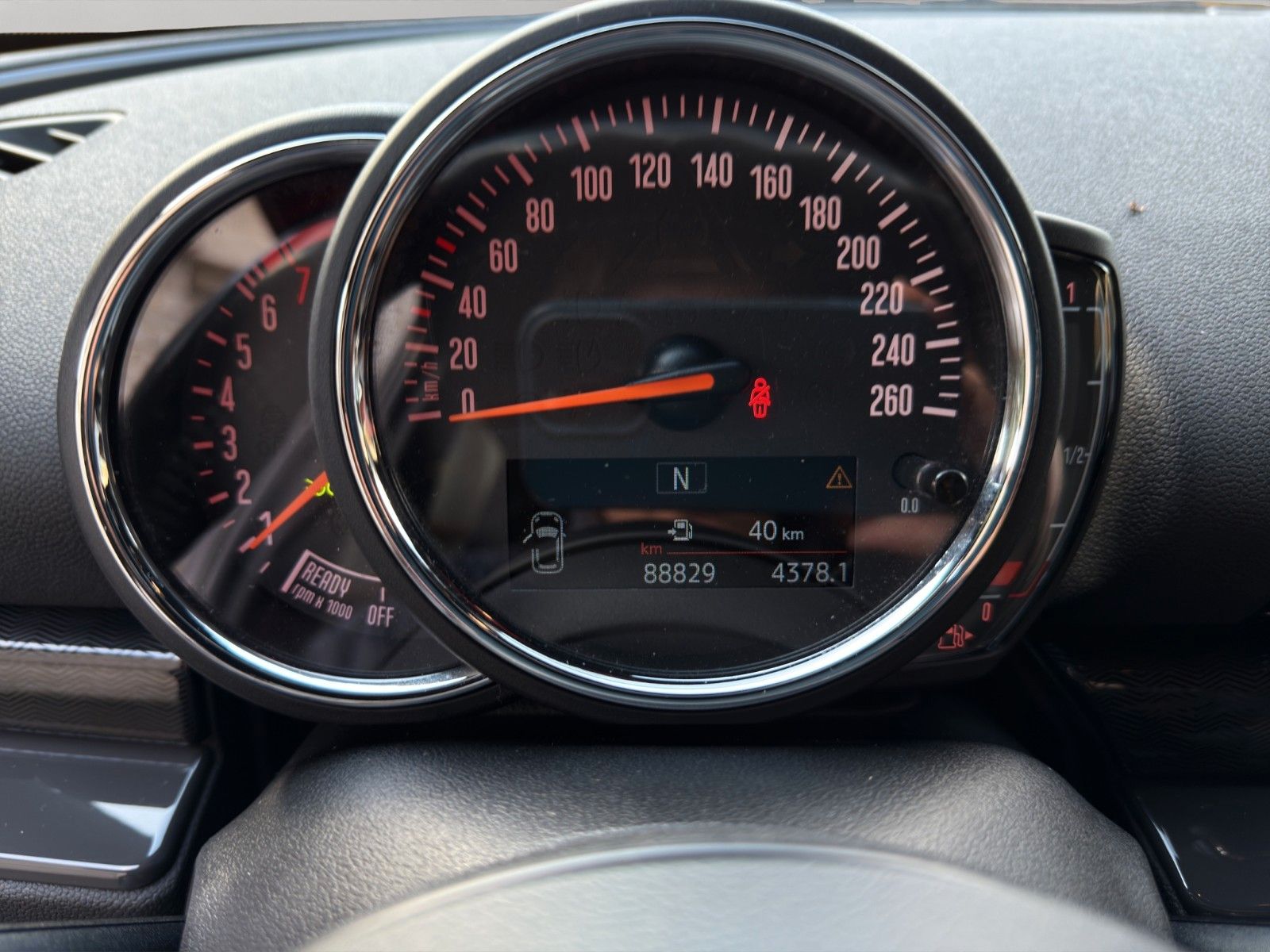 Fahrzeugabbildung MINI Cooper Clubman *PDC*CarPlay*Chili-Paket*