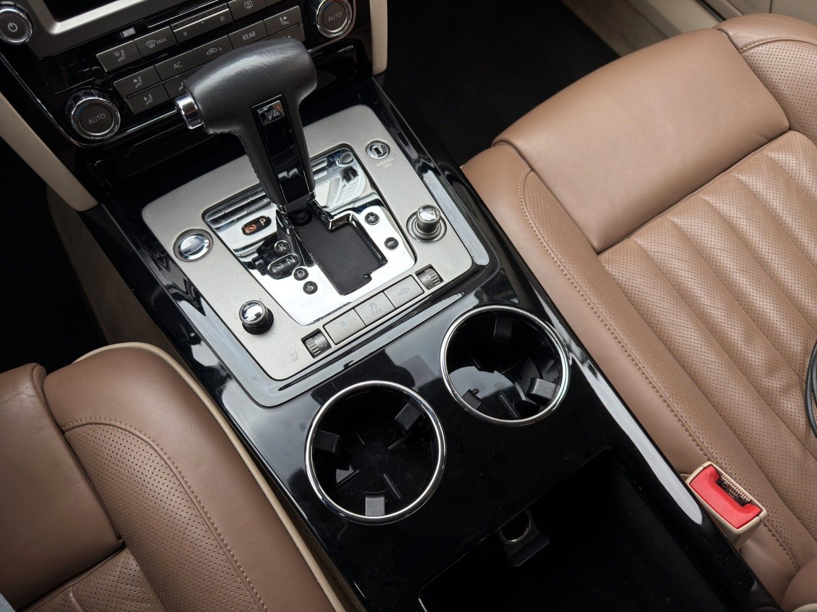 Fahrzeugabbildung Volkswagen Phaeton V6 TDI 4-Sitzer 4Motion *VW Exclusive*